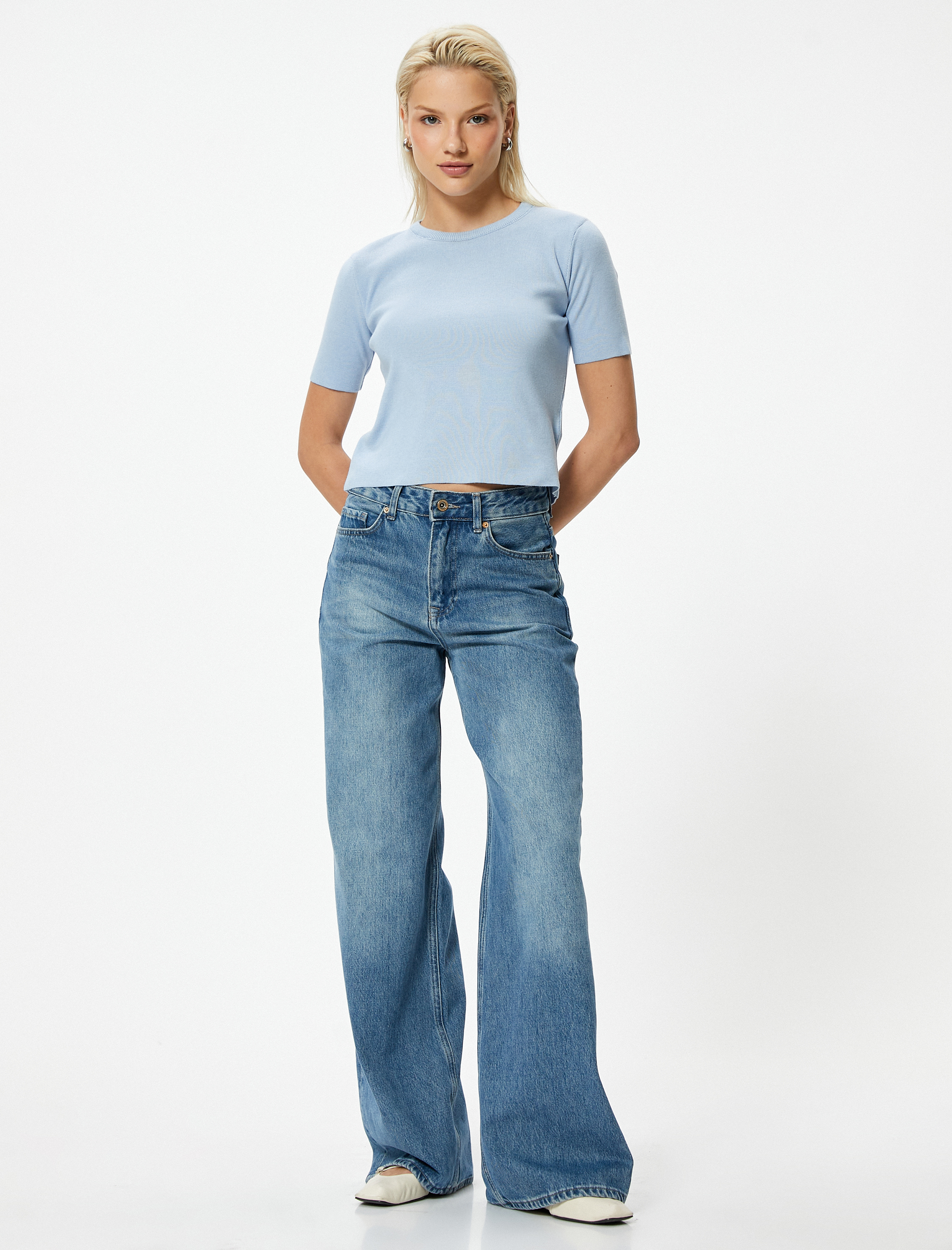   Bisiklet Yaka Kısa Kollu Triko Kazak