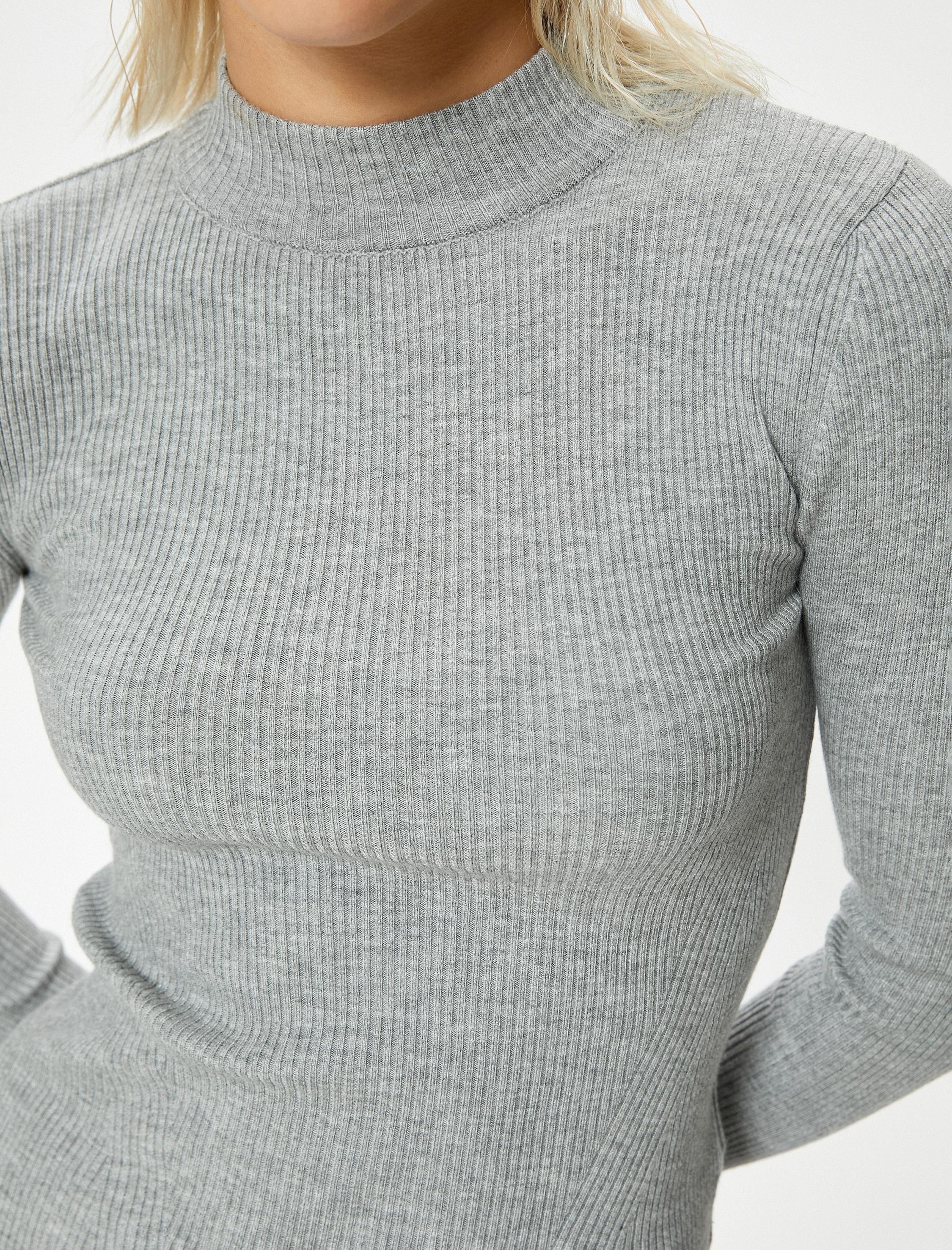 Dik Yaka Basic Fitilli Uzun Kollu Triko Kazak