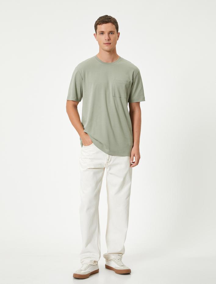  Basic Tişört Cep Detaylı Kısa Kollu Bisiklet Yaka