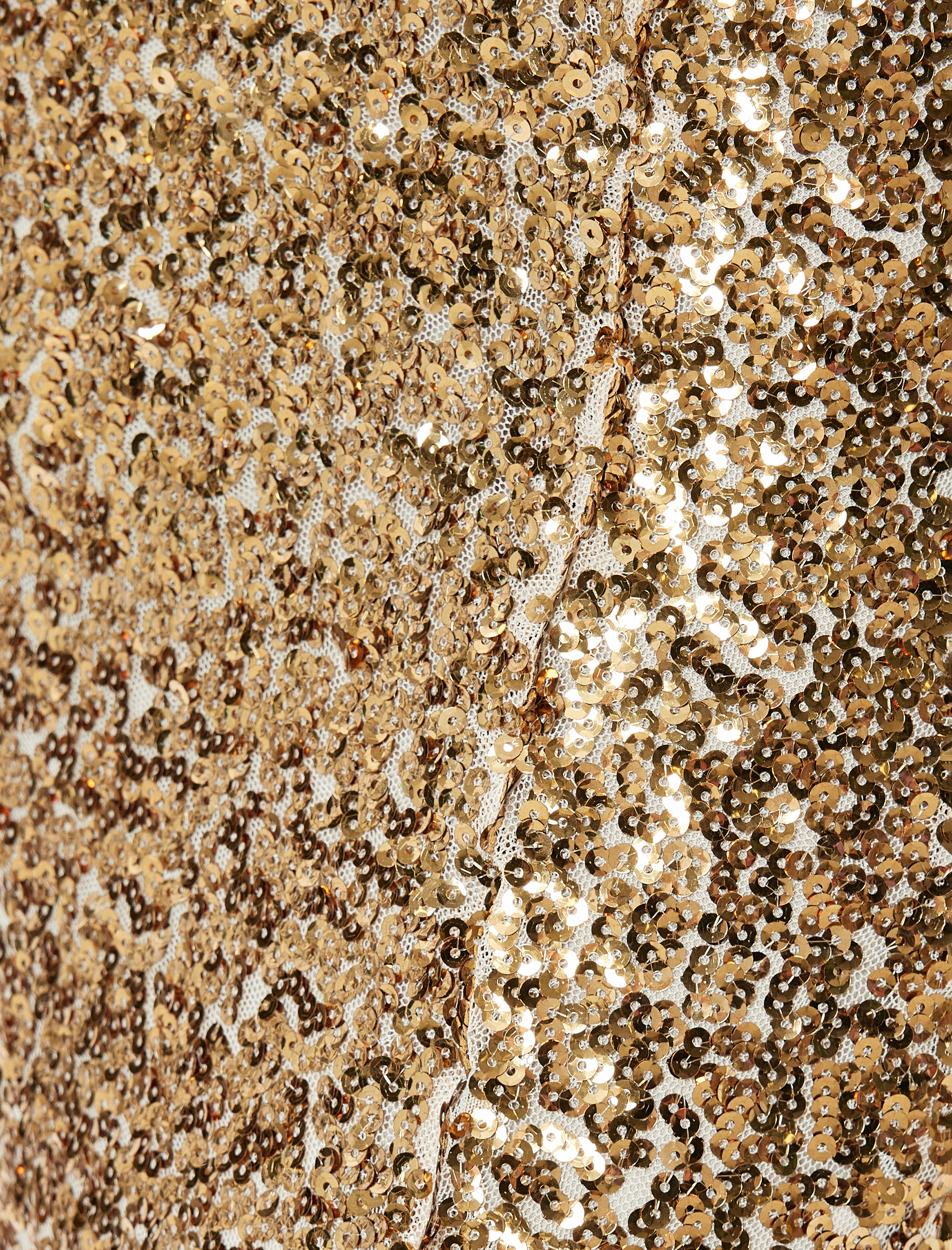   Koton X Sibil Çetinkaya - Pullu Payetli Uzun Etek Yırtmaç Detaylı