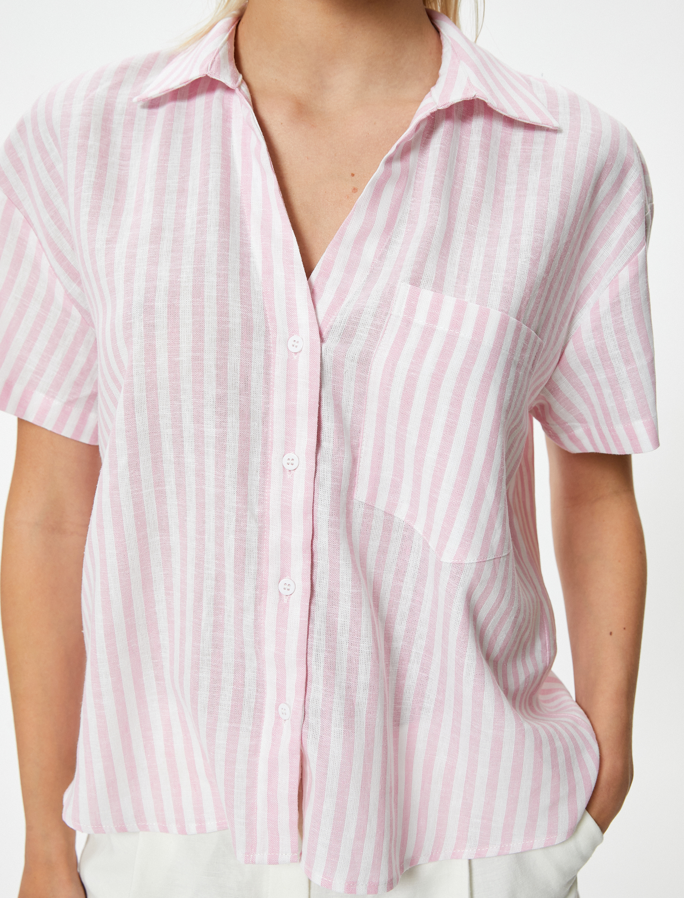   Keten Gömlek Kısa Kollu Tek Cep Detaylı