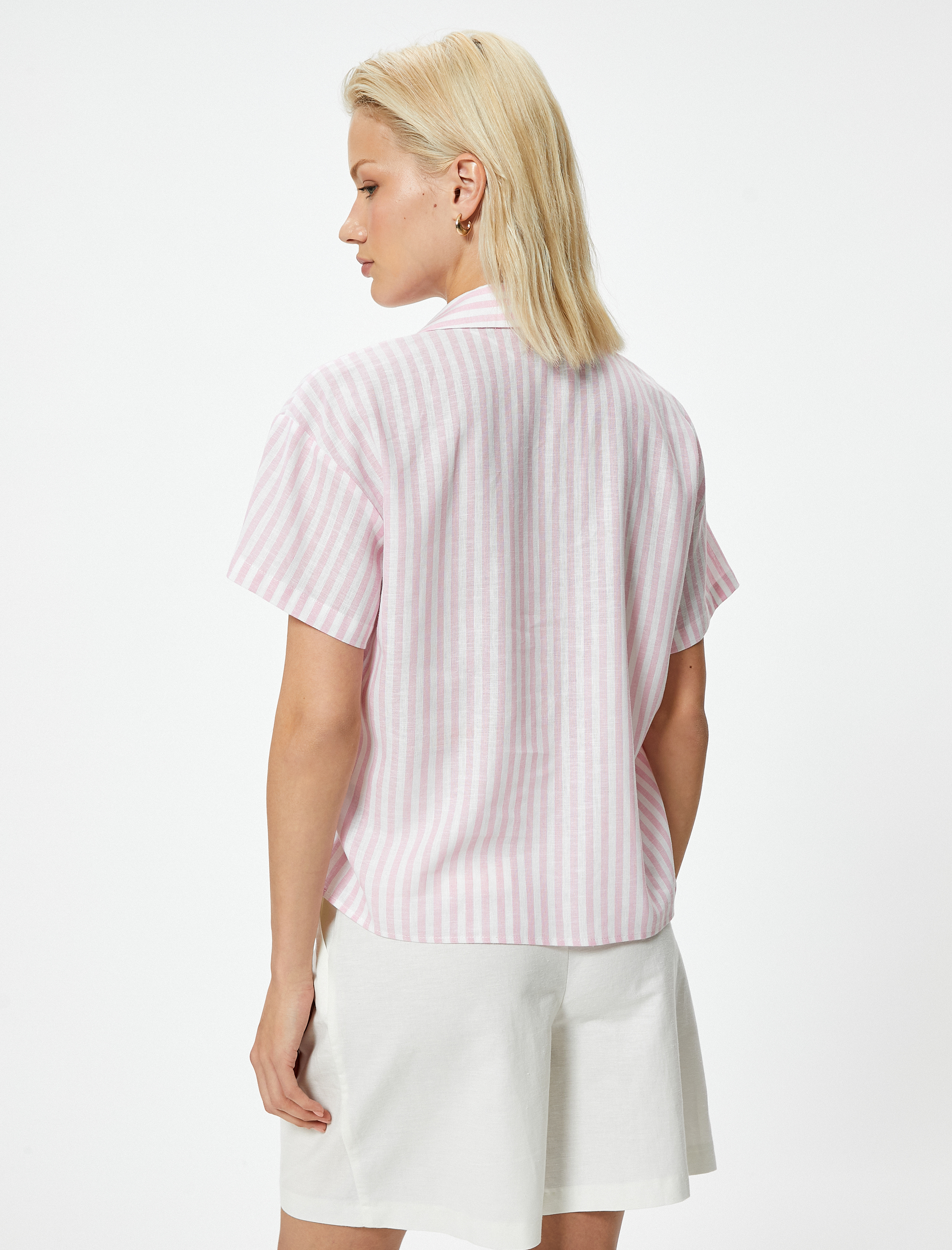   Keten Gömlek Kısa Kollu Tek Cep Detaylı