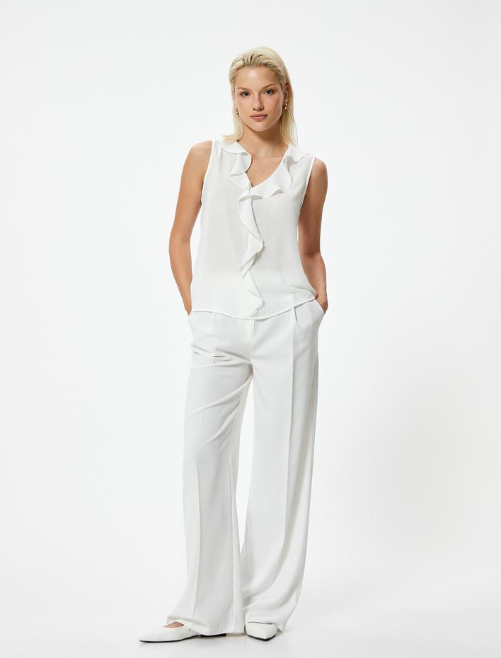  Kolsuz Fırfırlı Şifon Bluz V Yaka