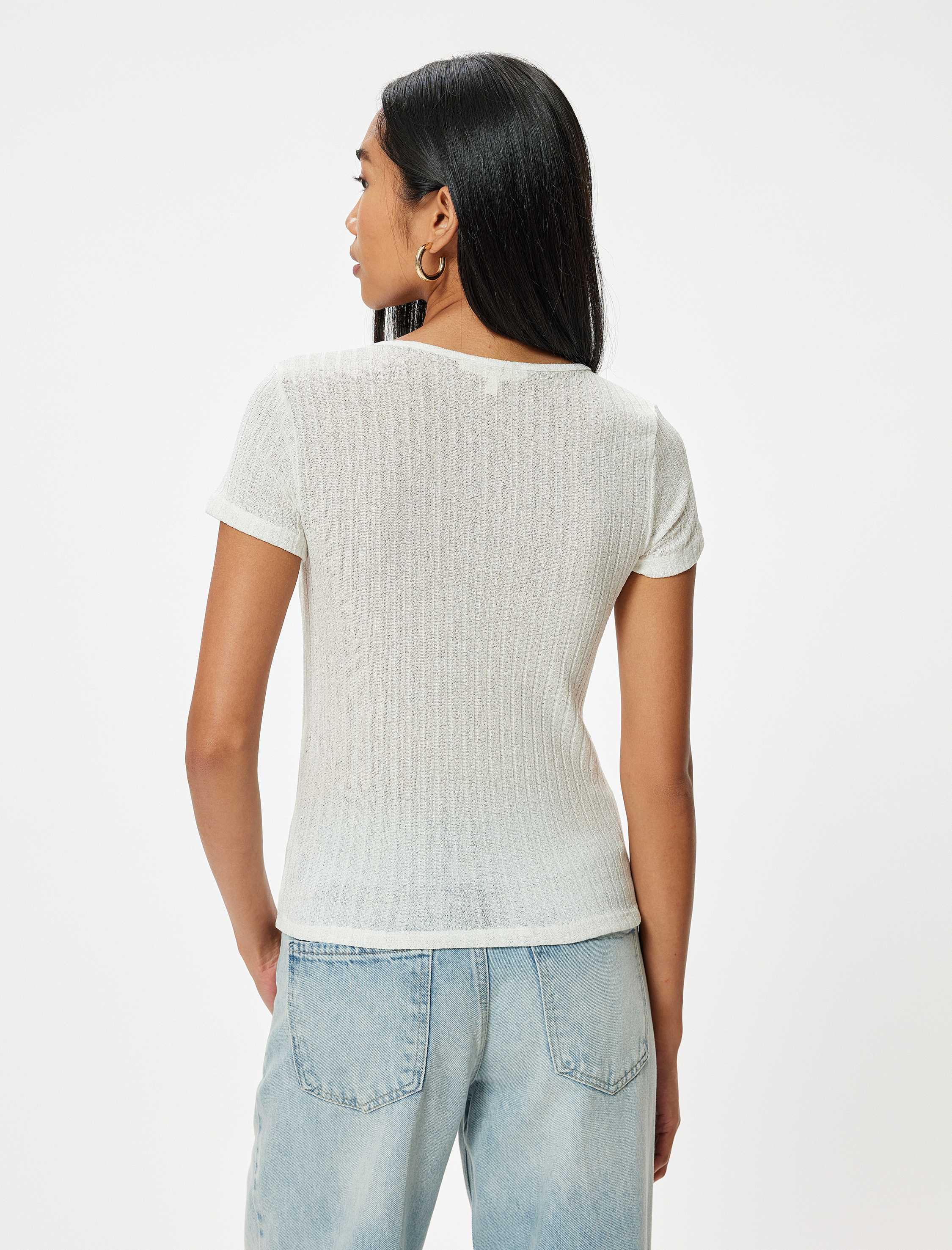   Yarı Transparan V Yaka Tişört Kısa Kollu Dokulu