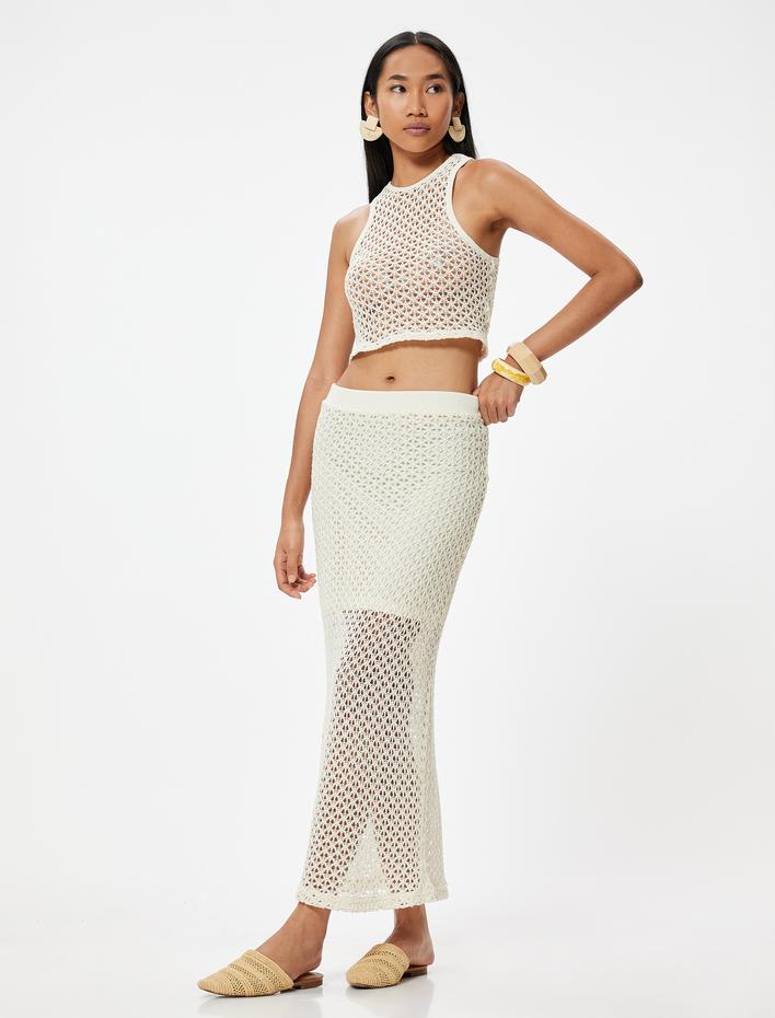  Koton X Melis Ağazat - Crop Halter Yaka Kroşe Üst