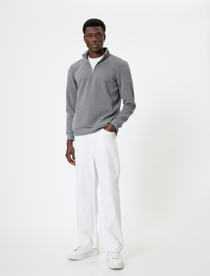  Yarım Fermuarlı Dokulu Pamuk Karışımlı Basic Uzun Kollu Sweatshirt