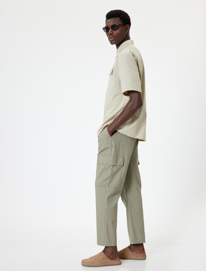  Kısa Kollu Gömlek Cep Detaylı Düğmeli Klasik Yaka Regular Fit