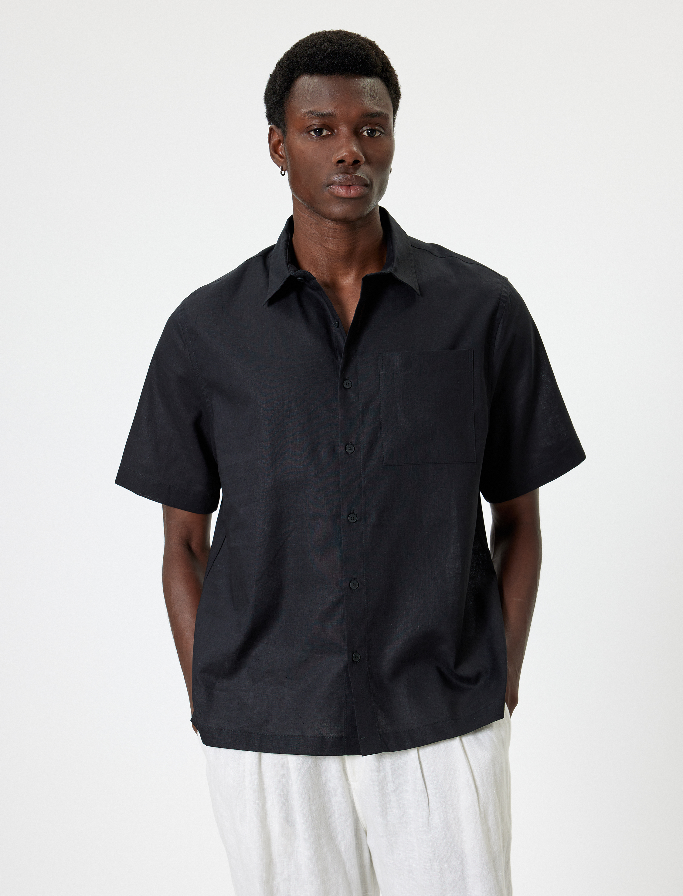   Pamuk Keten Karışımlı Gömlek Basic Kısa Kollu Cep Detaylı Regular Fit