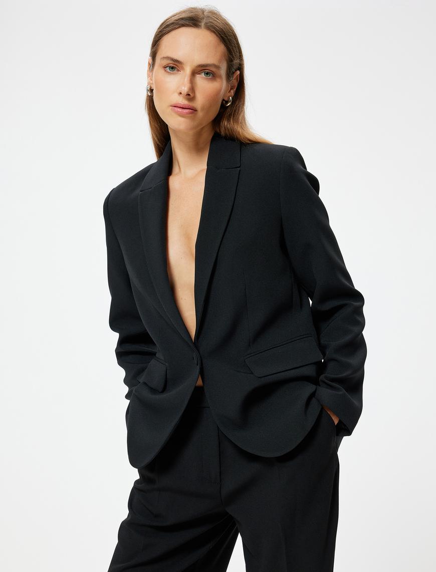   Kapaklı Cep Detaylı Regular Fit Kruvaze Blazer Ceket