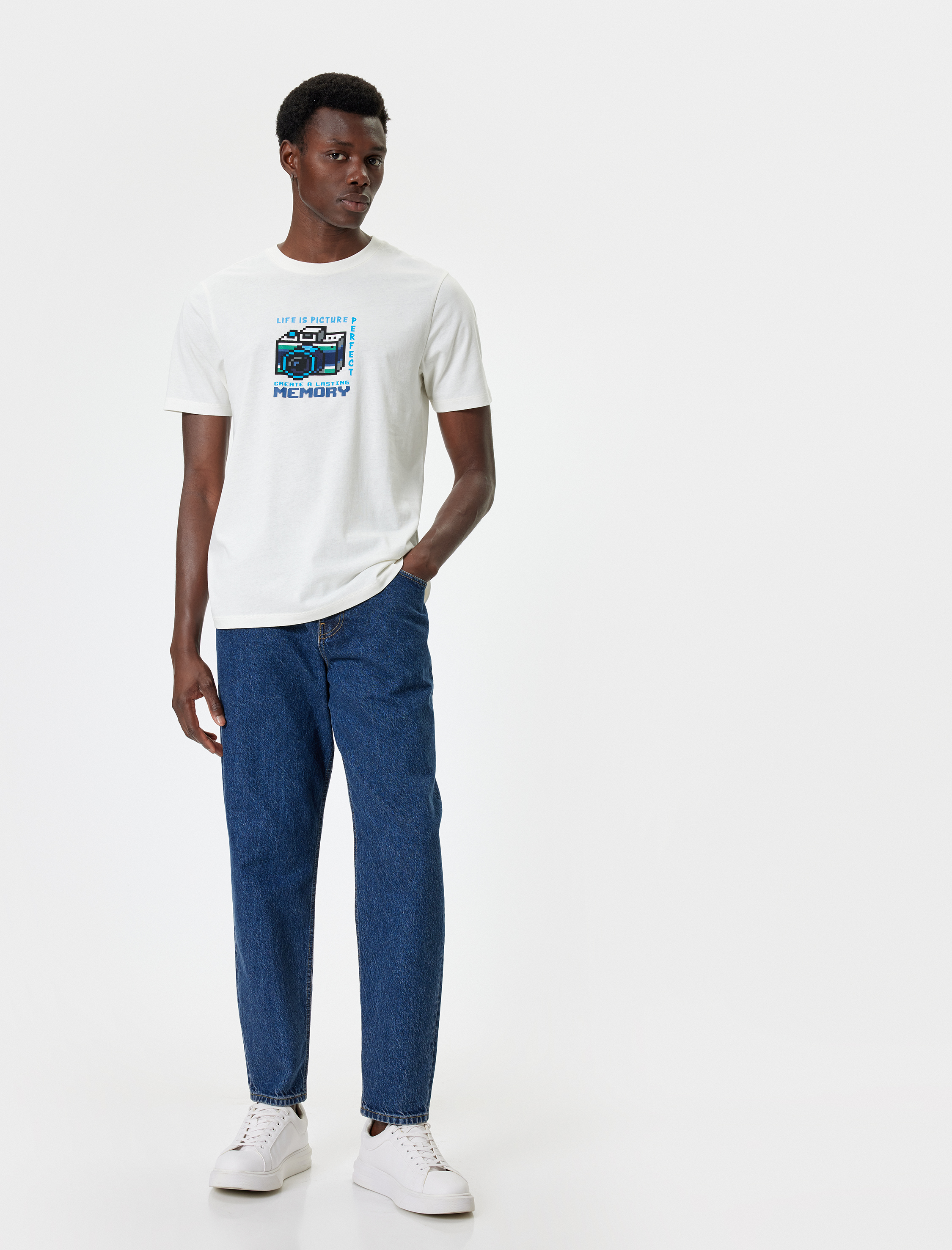   Slim Fit Tişört Slogan Baskılı Kısa Kollu Bisiklet Yaka Pamuklu