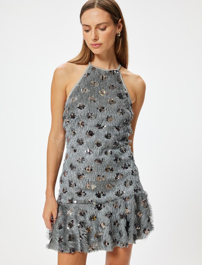  Payetli Mini Abiye Elbise Halter Yaka Kolsuz Volanlı