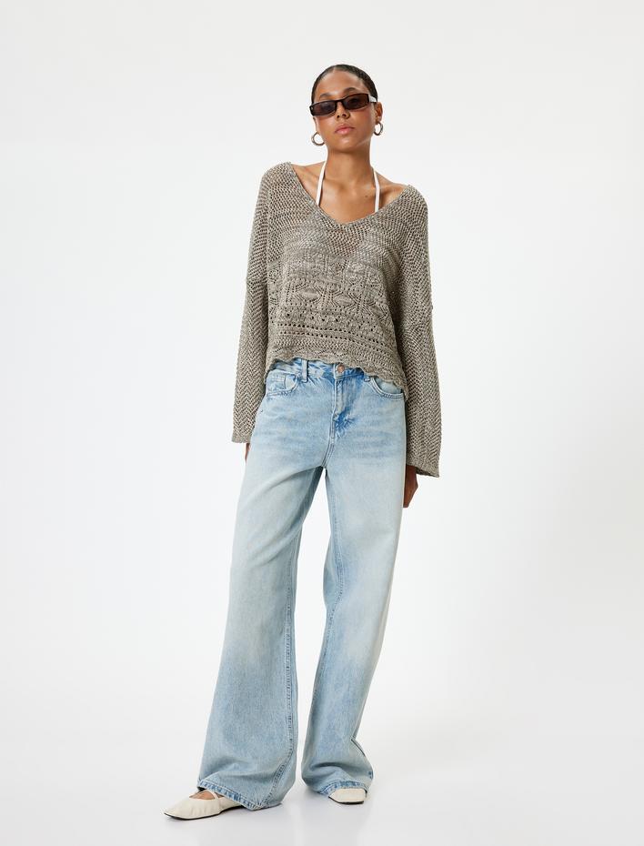  Ajurlu Kazak V Yaka Çan Kol Akrilik Karışımlı