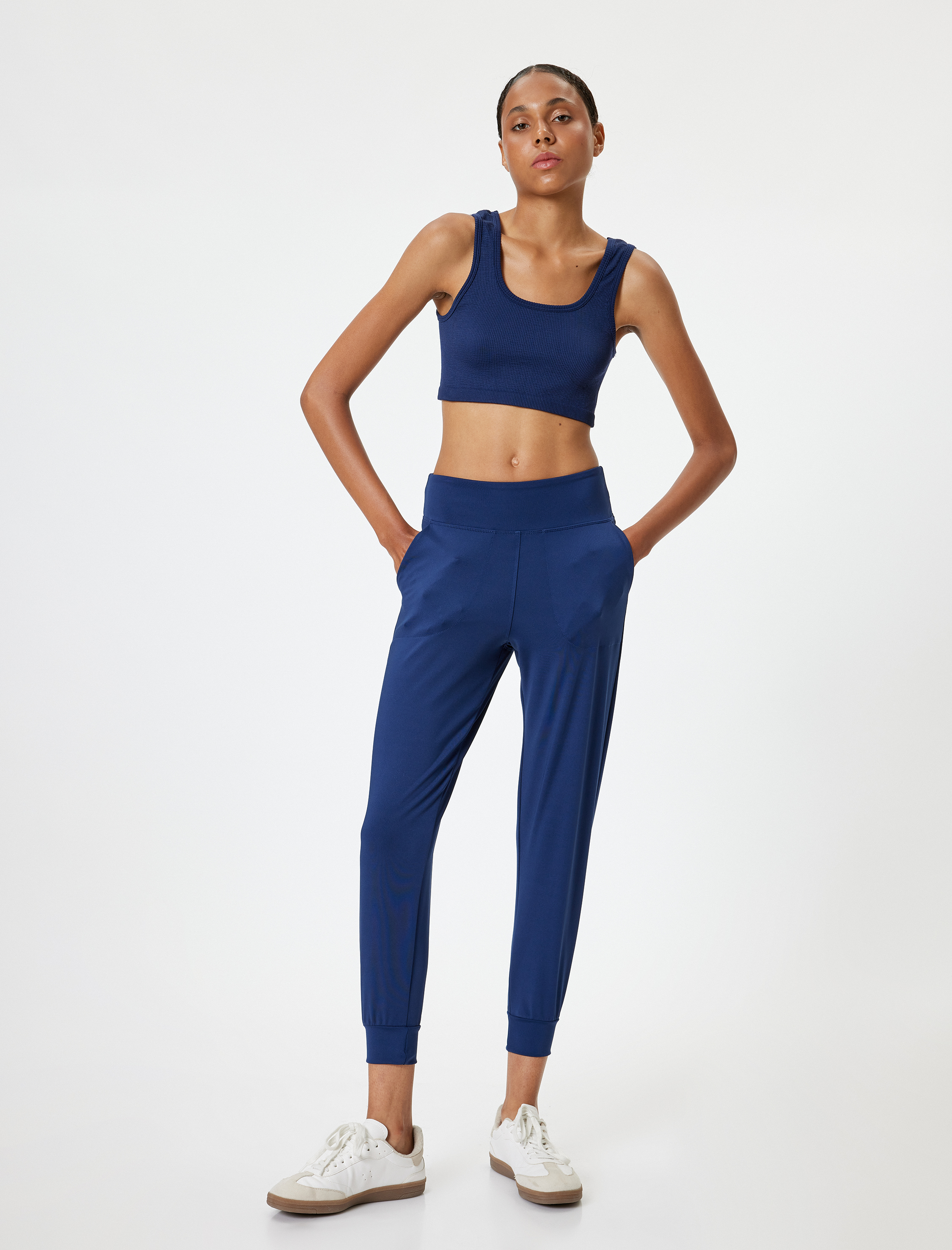   Jogger Eşofman Altı Yüksek Bel Cepli Beli Lastikli Rahat Kesim