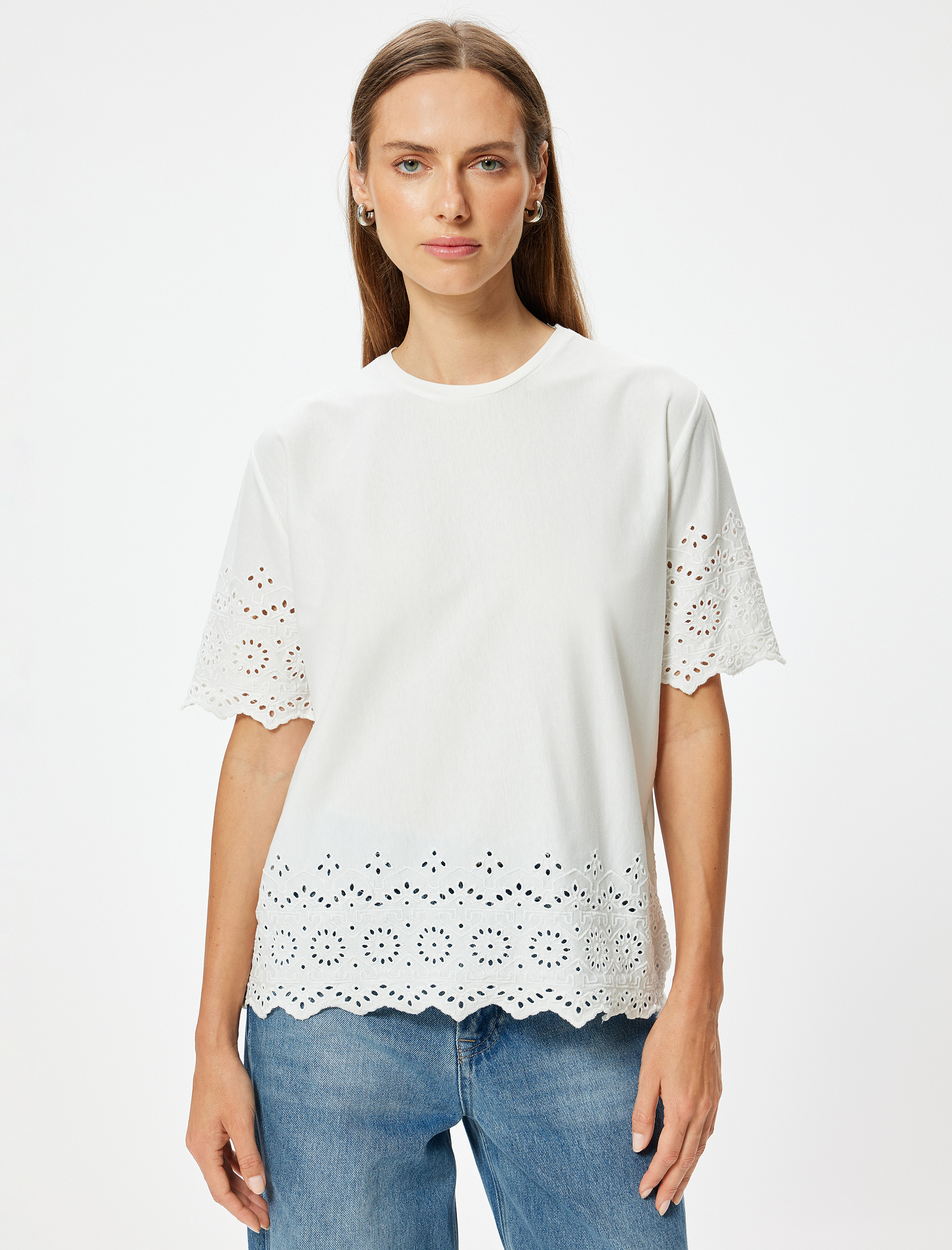   Fisto Detaylı Tişört Kısa Kollu Bisiklet Yaka Pamuklu