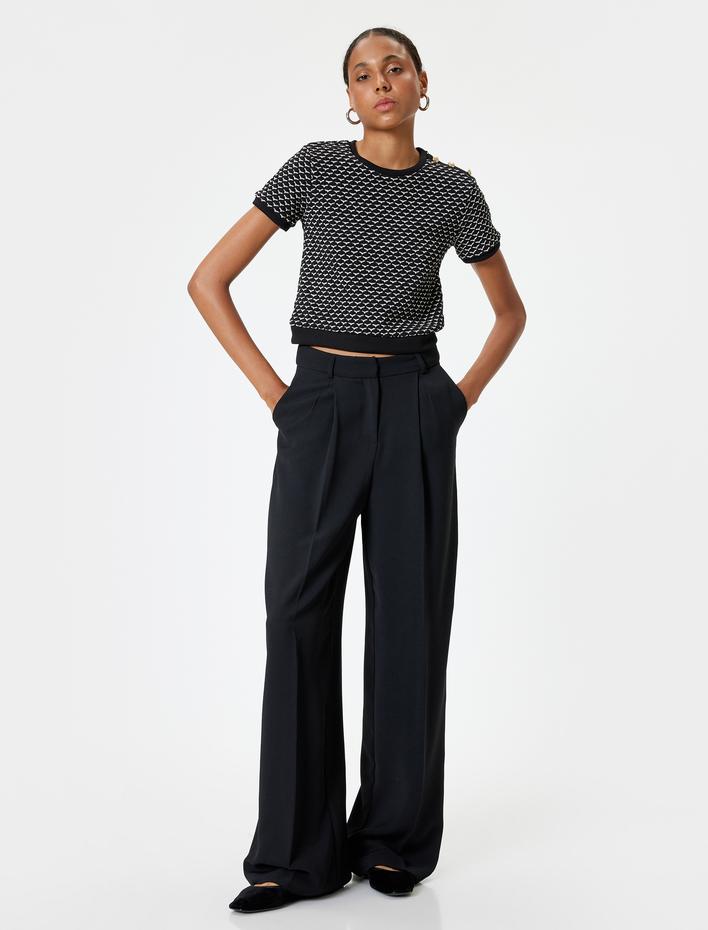  Triko Bluz Kısa Kollu Düğme Detaylı Bisiklet Yaka