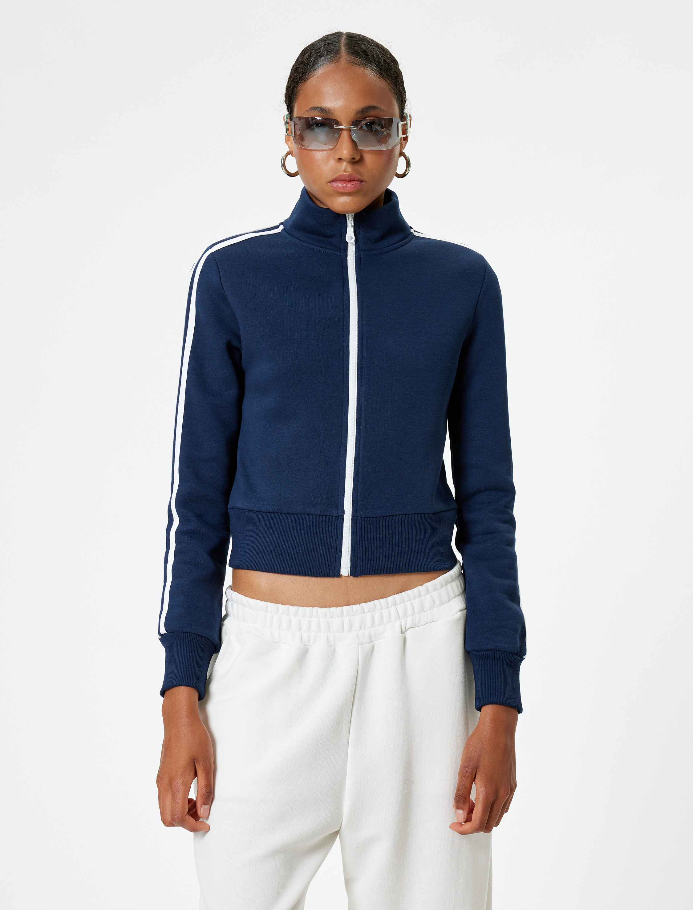   Fermuarlı Crop Sweatshirt Biyeli Dik Yaka Şardonlu