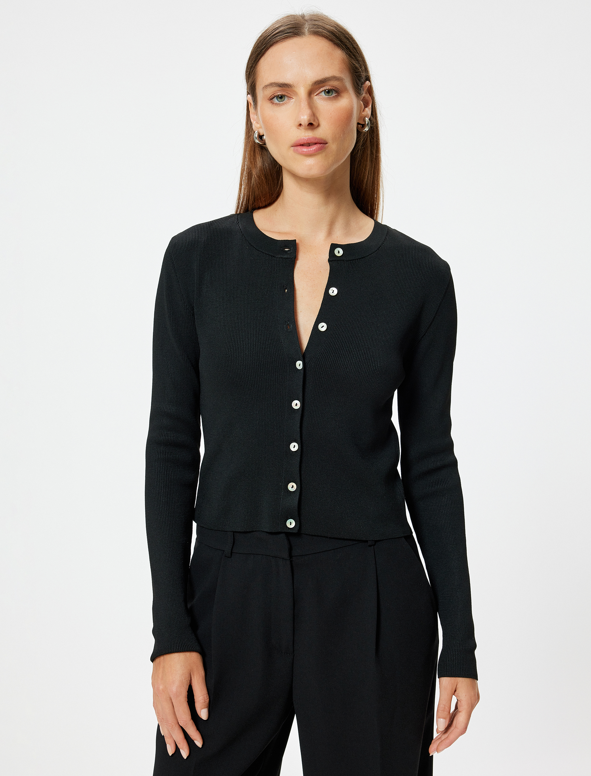   Triko Hırka Yuvarlak Yaka Düğmeli Uzun Kollu