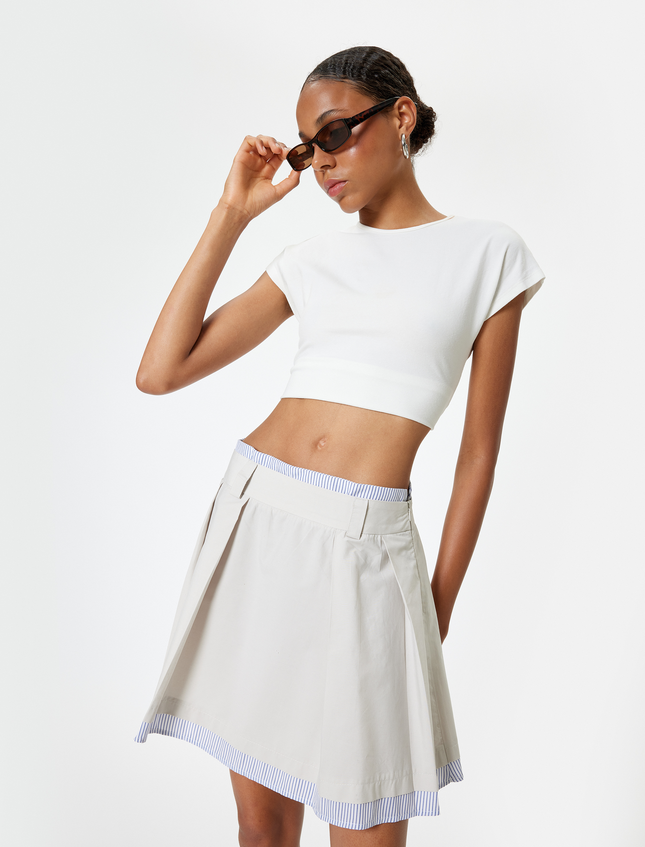   Mini Etek Pileli Poplin Kumaş Detaylı A Kesim Standart Bel