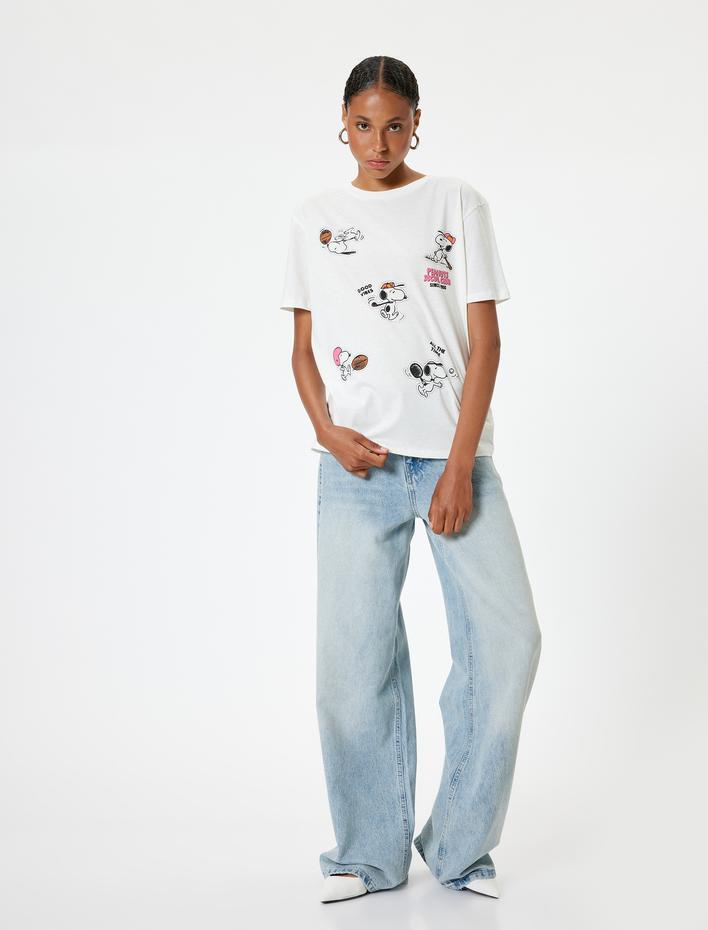  Snoopy Tişört Arkası Baskılı Oversize Kısa Kollu Lisanslı