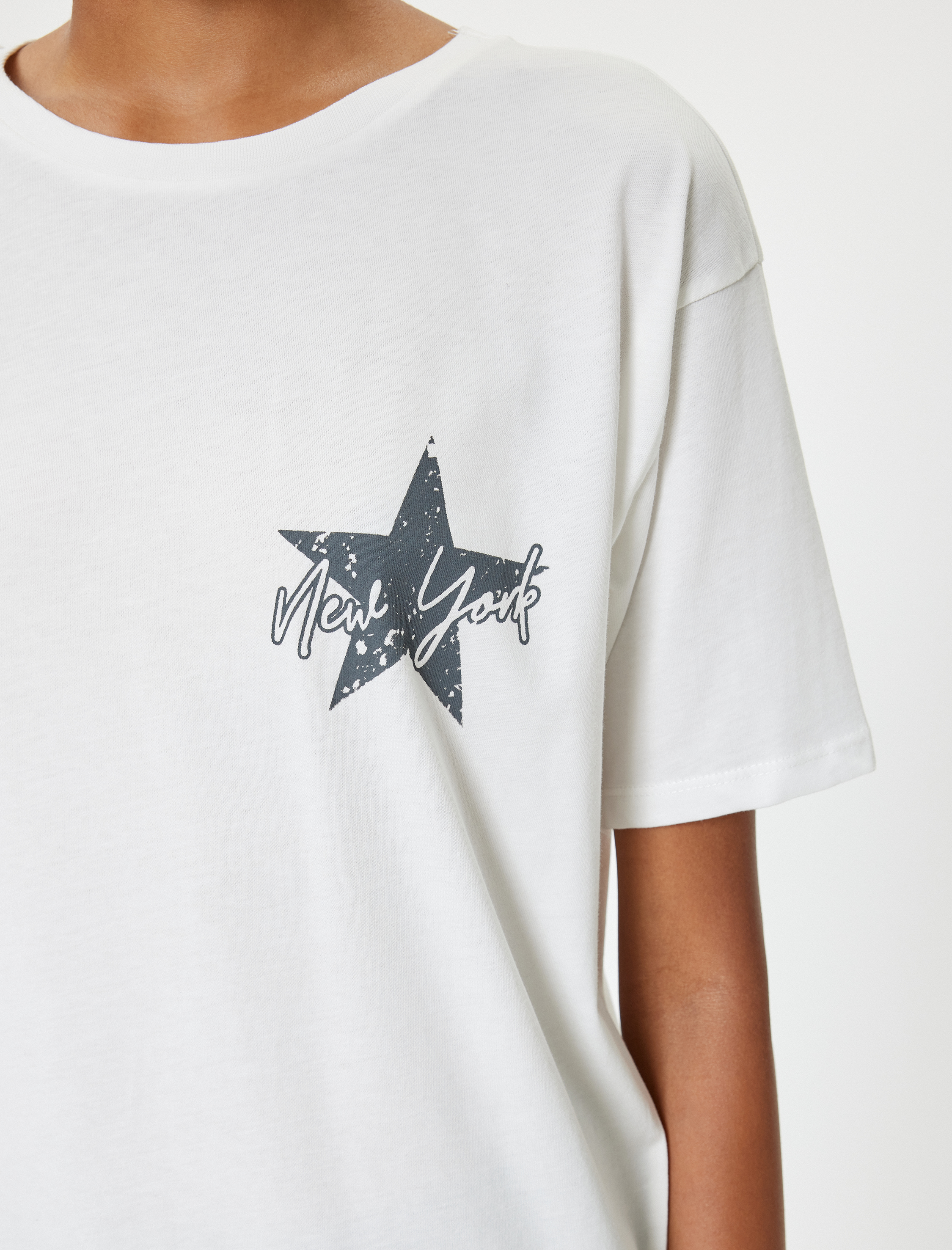   Oversize Tişört Arkası Baskılı Bisiklet Yaka Kısa Kollu Pamuklu