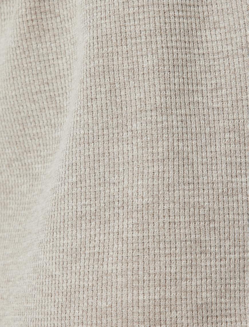   Şort Pijama Altı Beli Lastikli Etiket Detaylı