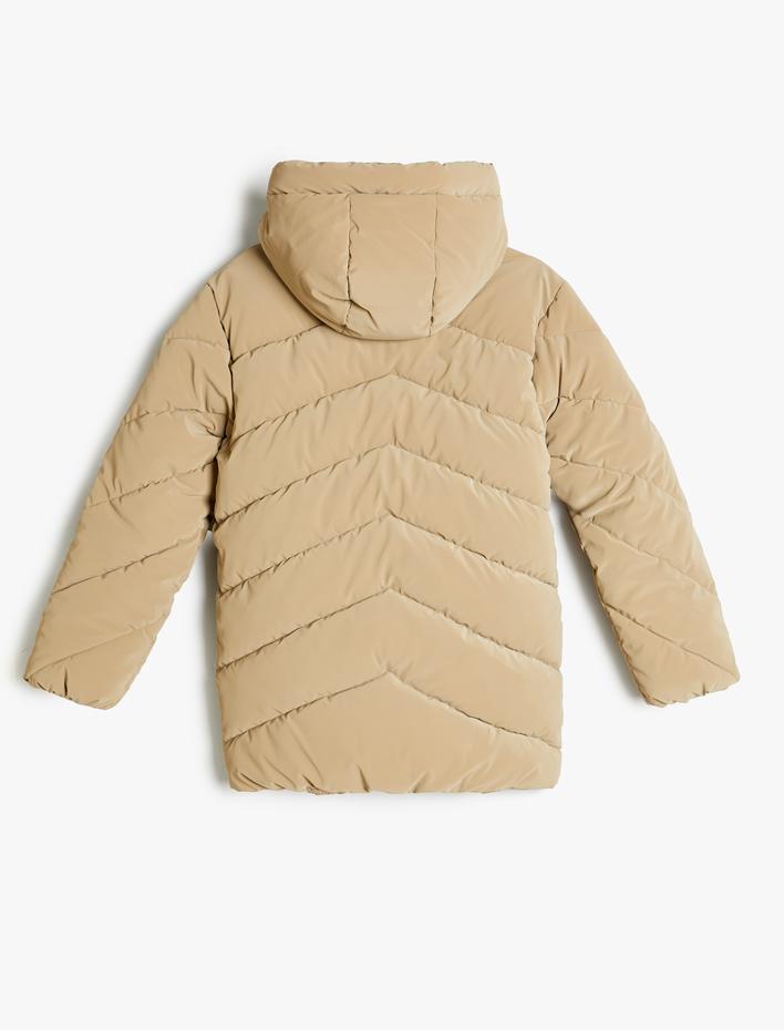 Kız Çocuk Kapşonlu Uzun Şişme Mont Cep Detaylı