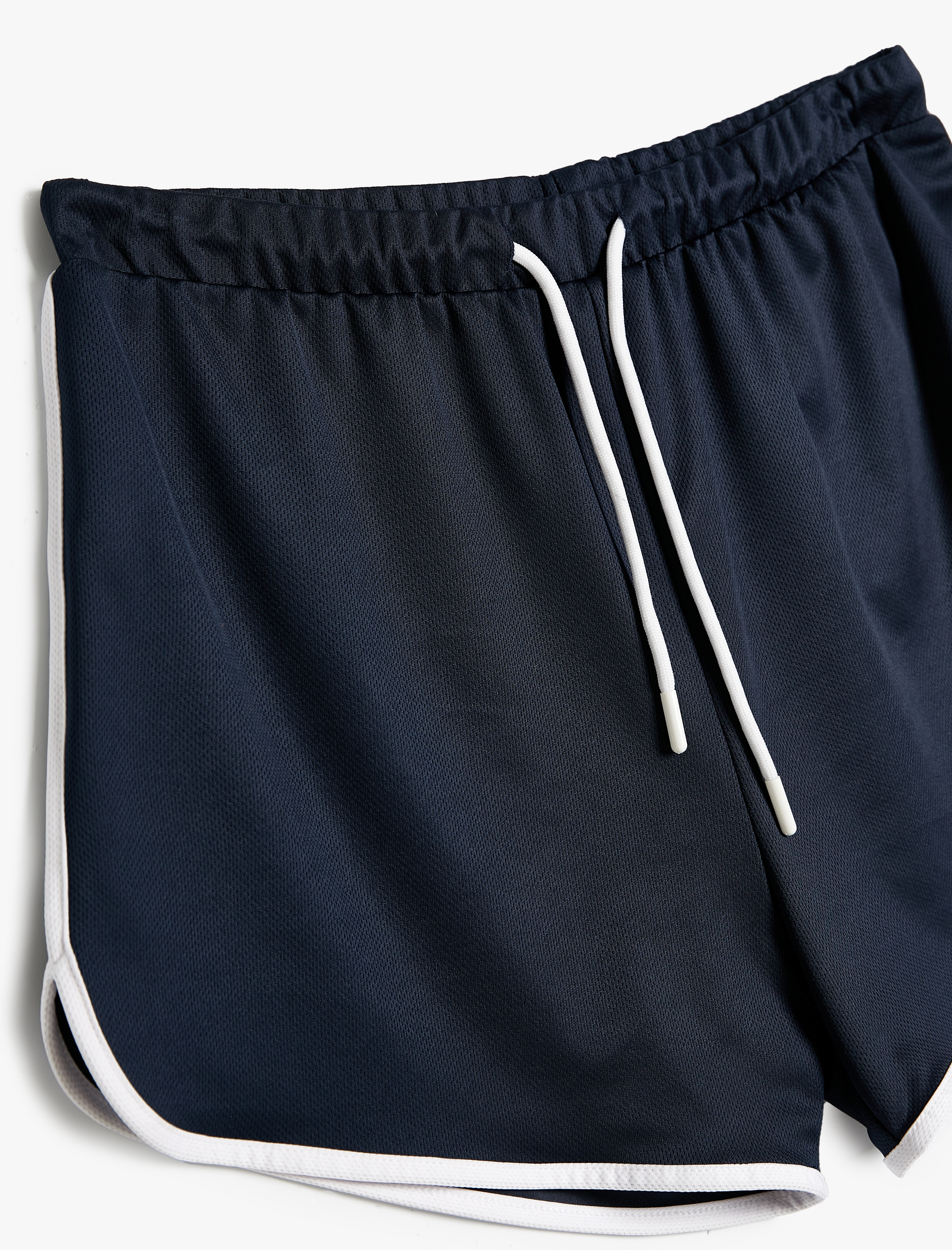   Kısa Şort Beli Bağcıklı Biyeli Rahat Kesim