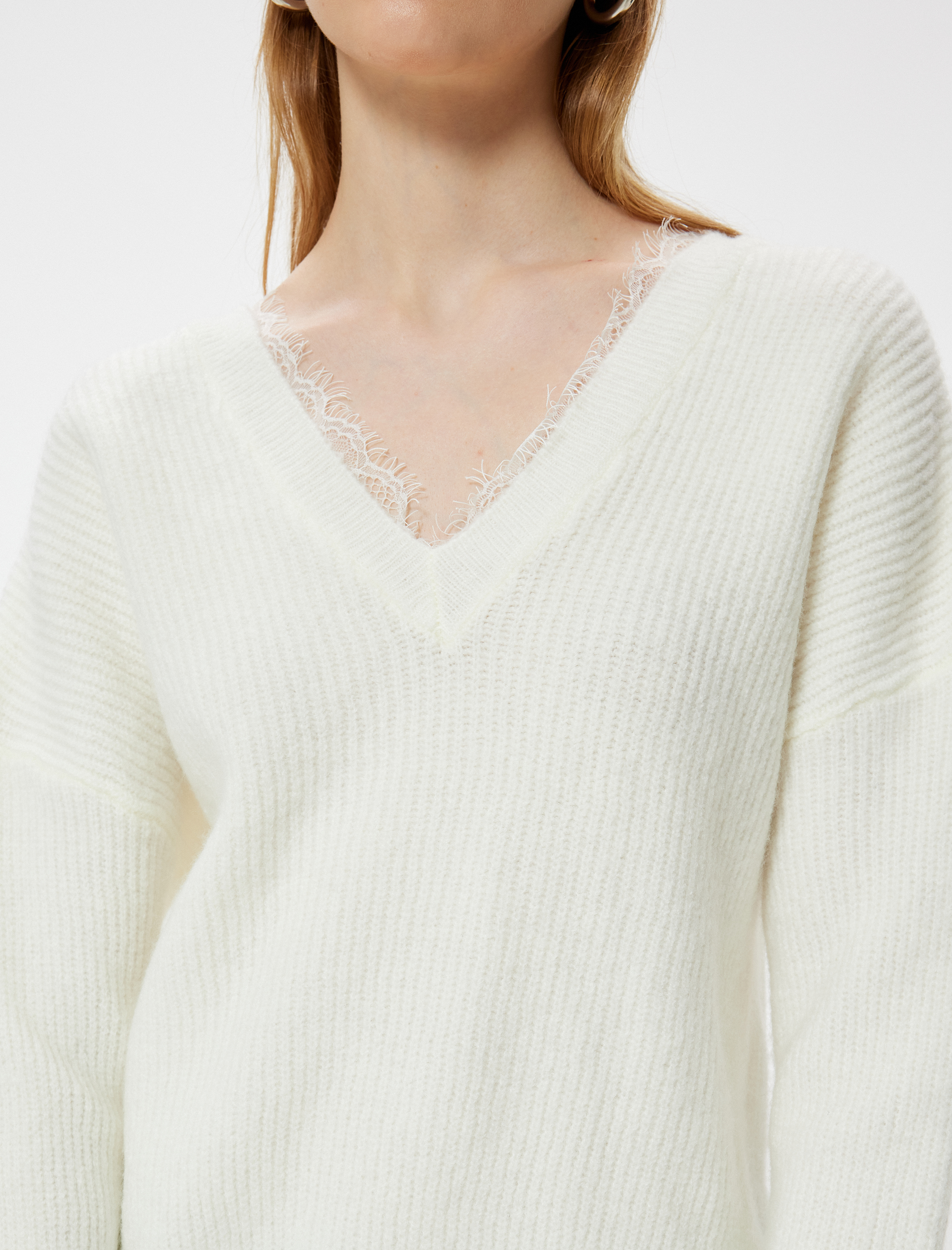   V Yaka Kazak Triko Dantel Detaylı Uzun Kollu Akrilik Karışımlı