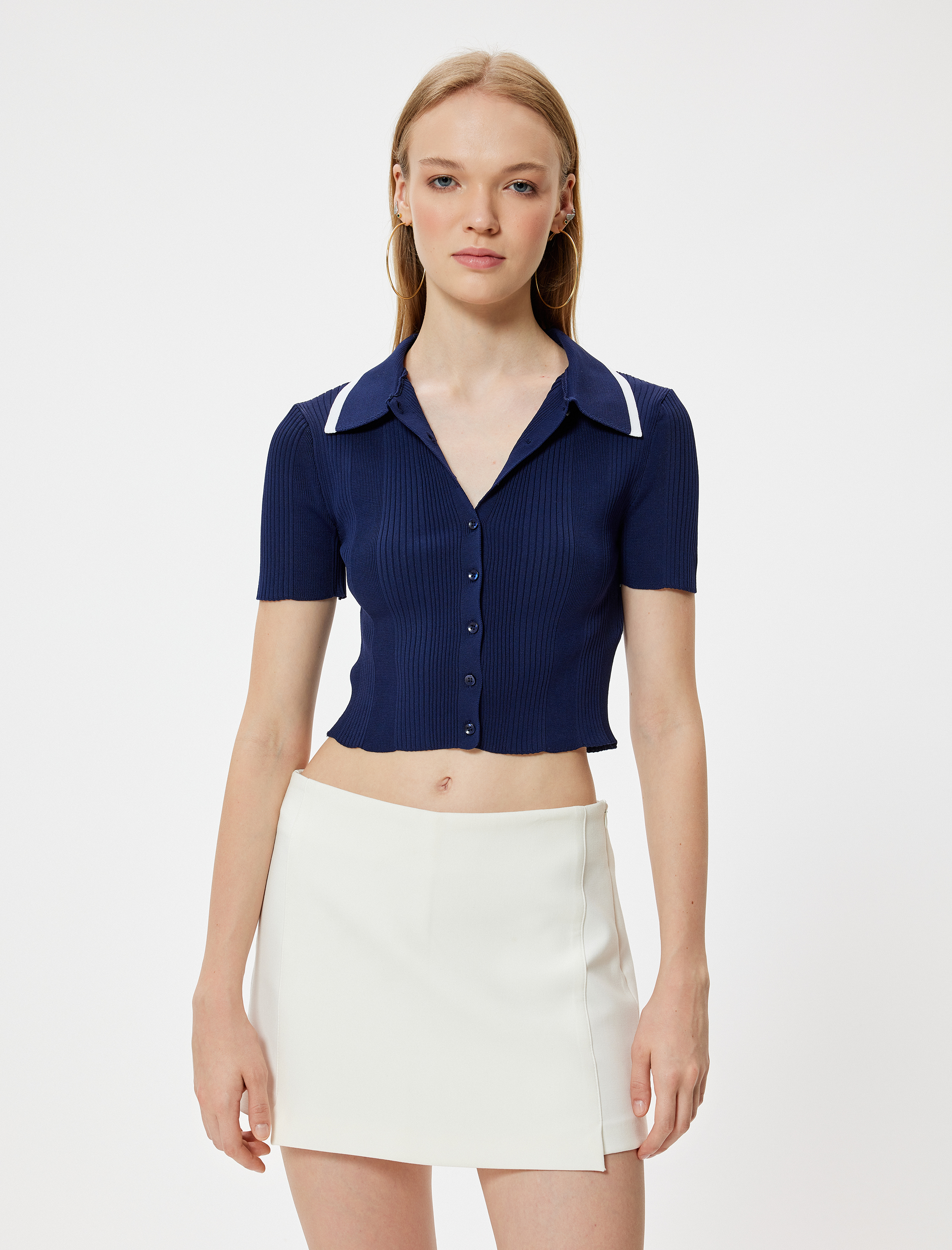 Polo Yaka Kazak Kısa Kollu Düğmeli Slim Fit