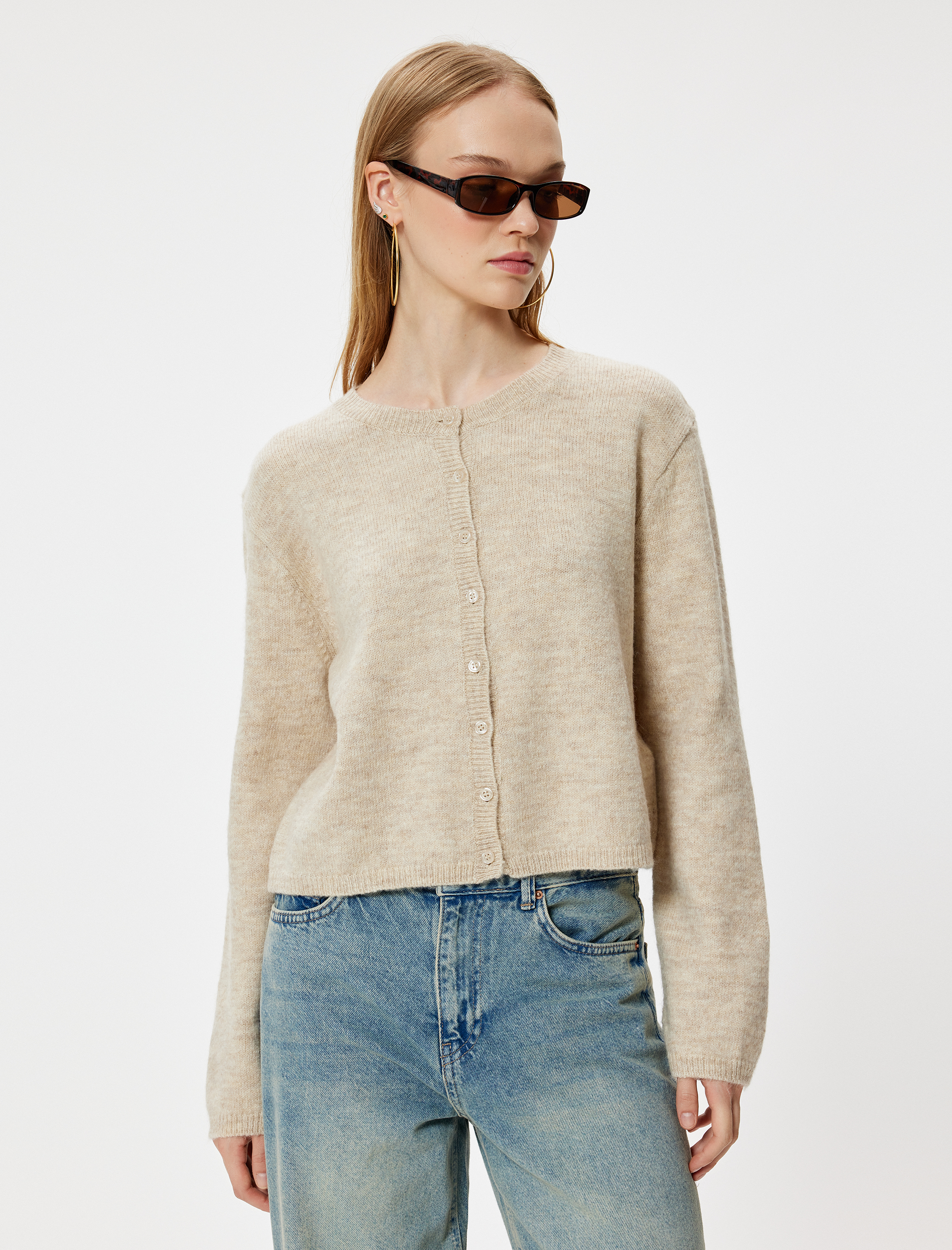 Basic Triko Hırka Bisiklet Yaka Düğmeli Uzun Kollu Yumuşak Dokulu