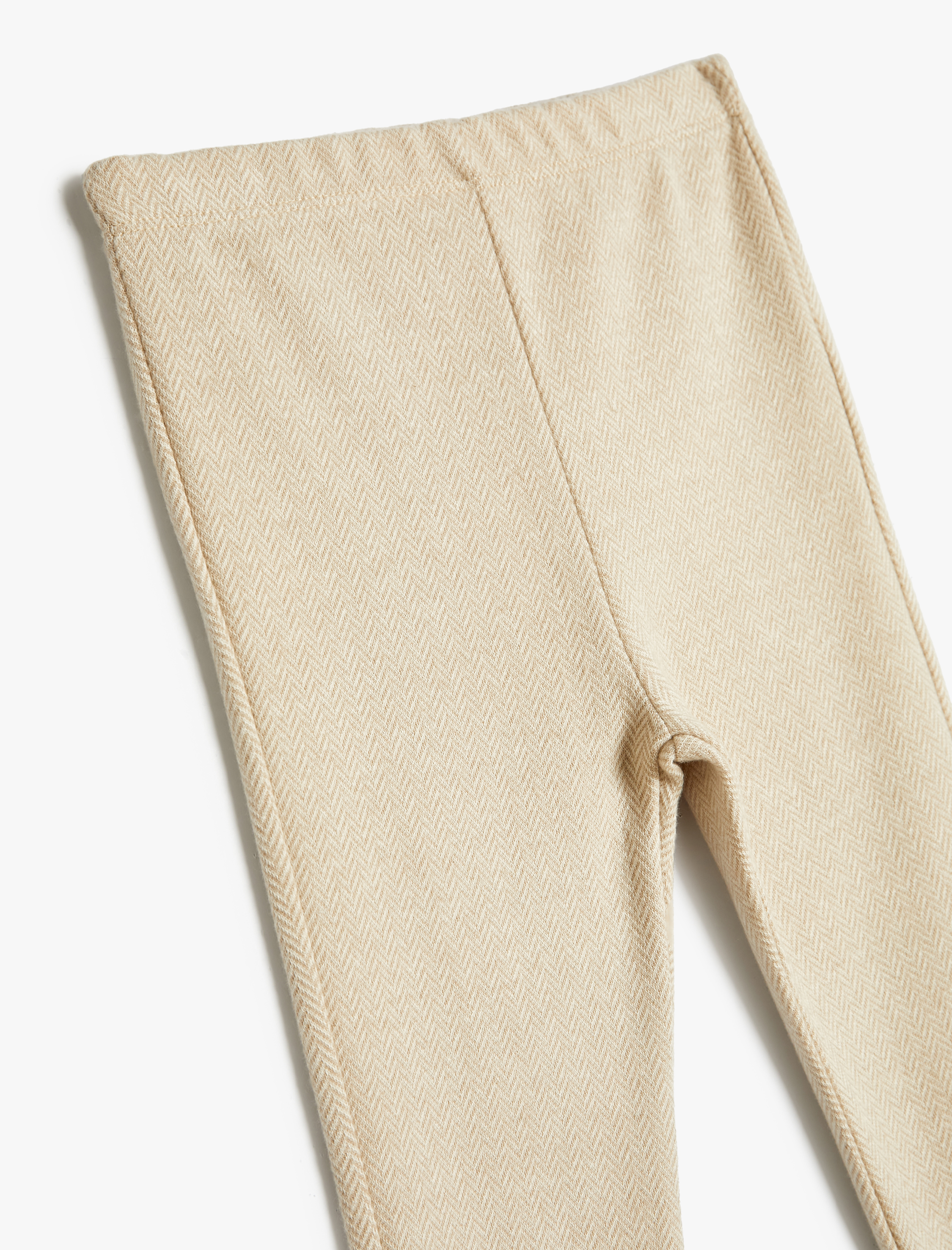  Kız Bebek Düğme Detaylı Balıksırtı Dokulu Beli Lastikli Tayt