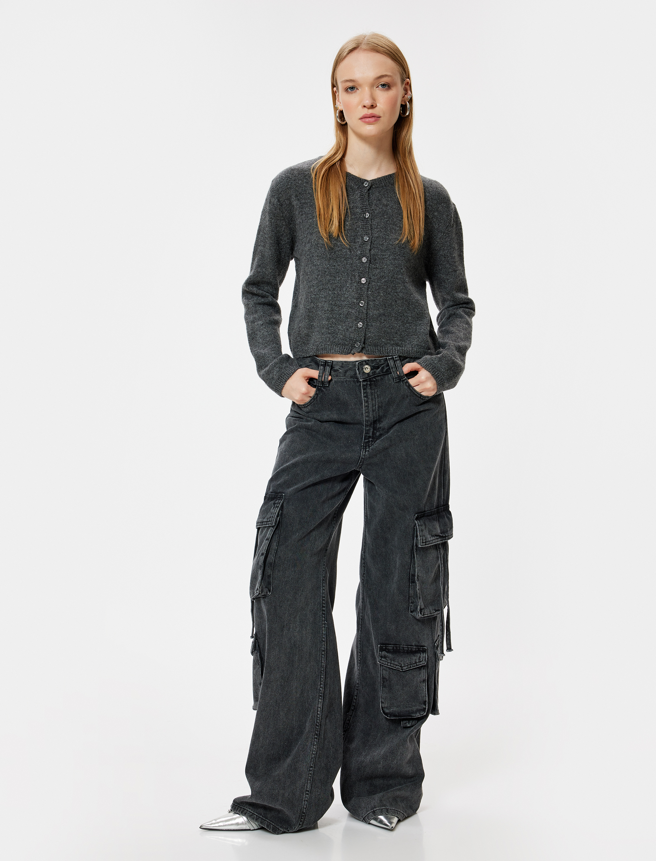   Basic Triko Hırka Bisiklet Yaka Düğmeli Uzun Kollu Yumuşak Dokulu