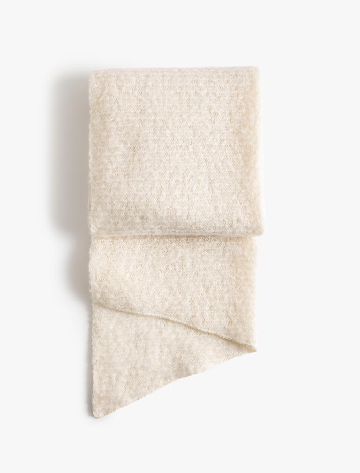 Kadın Basic Uzun Atkı Yumuşak Dokulu