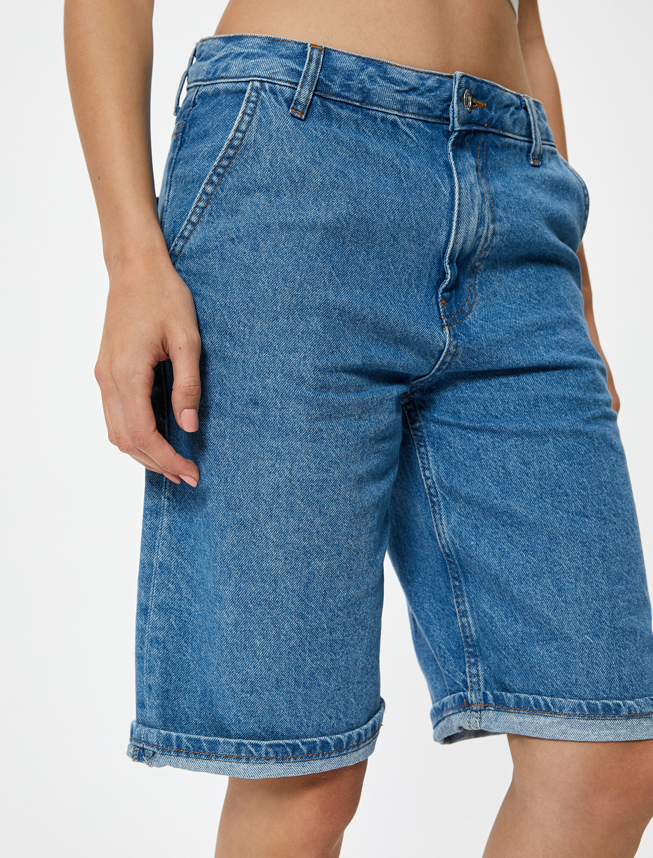   Koton X Melis Ağazat - Bermuda Kot Şort