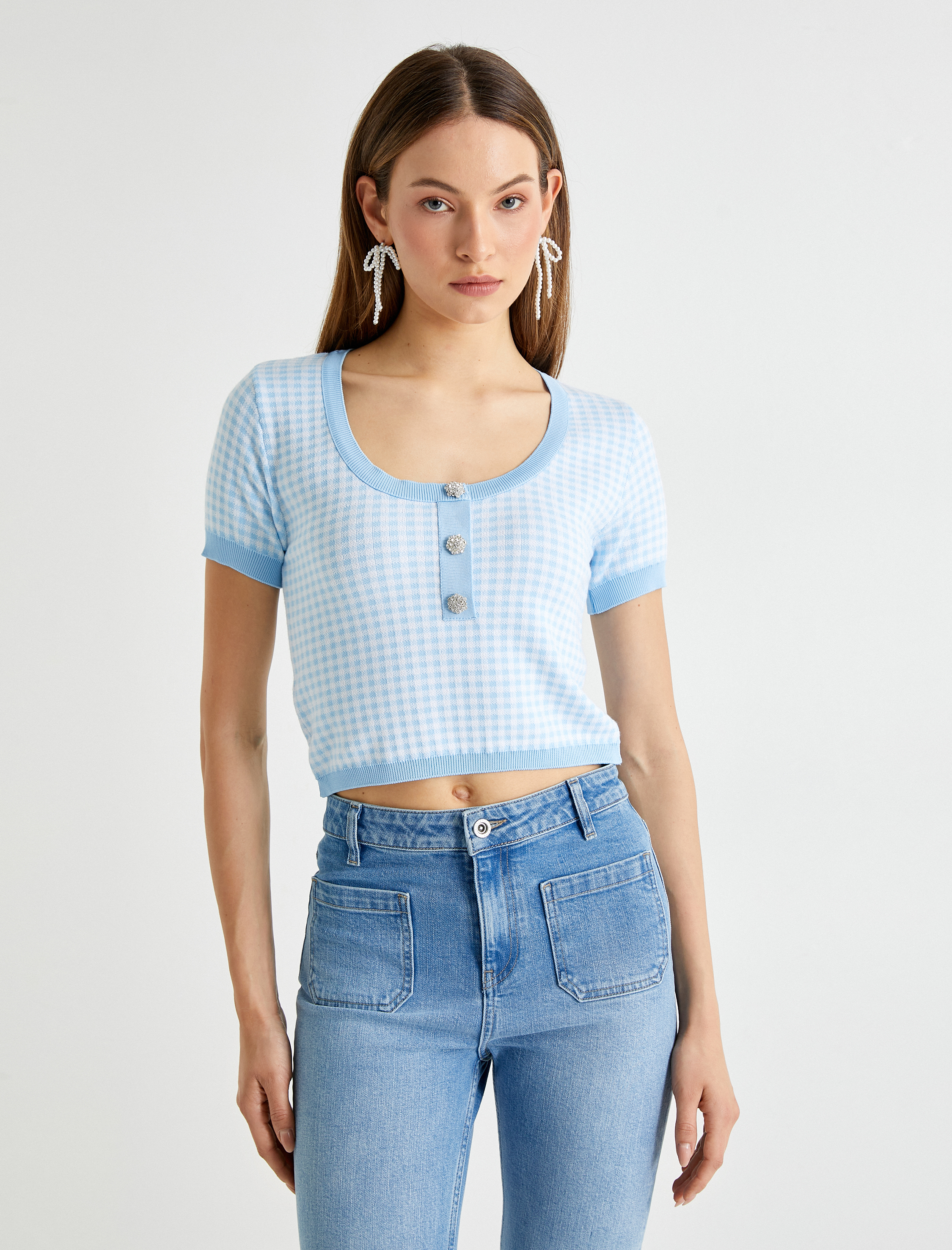   Triko Kısa Kollu Bluz Taşlı Düğme Detaylı Pötikareli