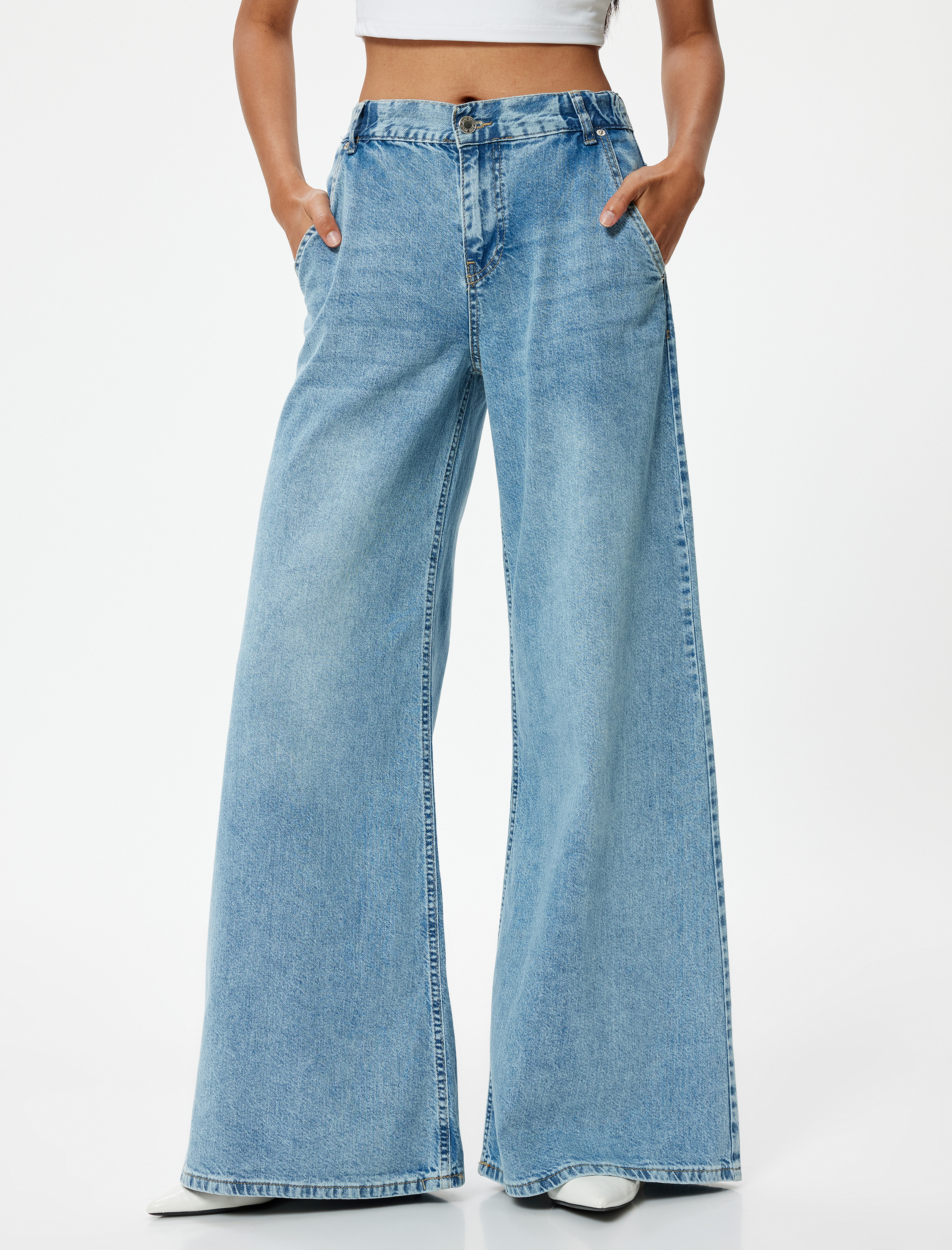   Geniş Paça Kot Pantolon Standart Bel Düğmeli - Bianca Wide Leg Jeans
