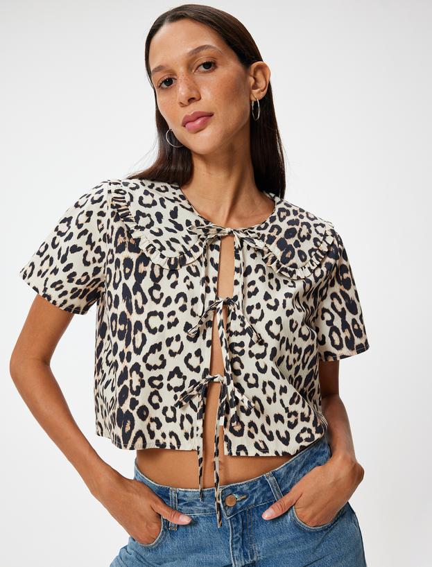 Leopar Desenli Bluz Bebe Yaka Bağcık Detaylı Kısa Kollu Slim Fit_0