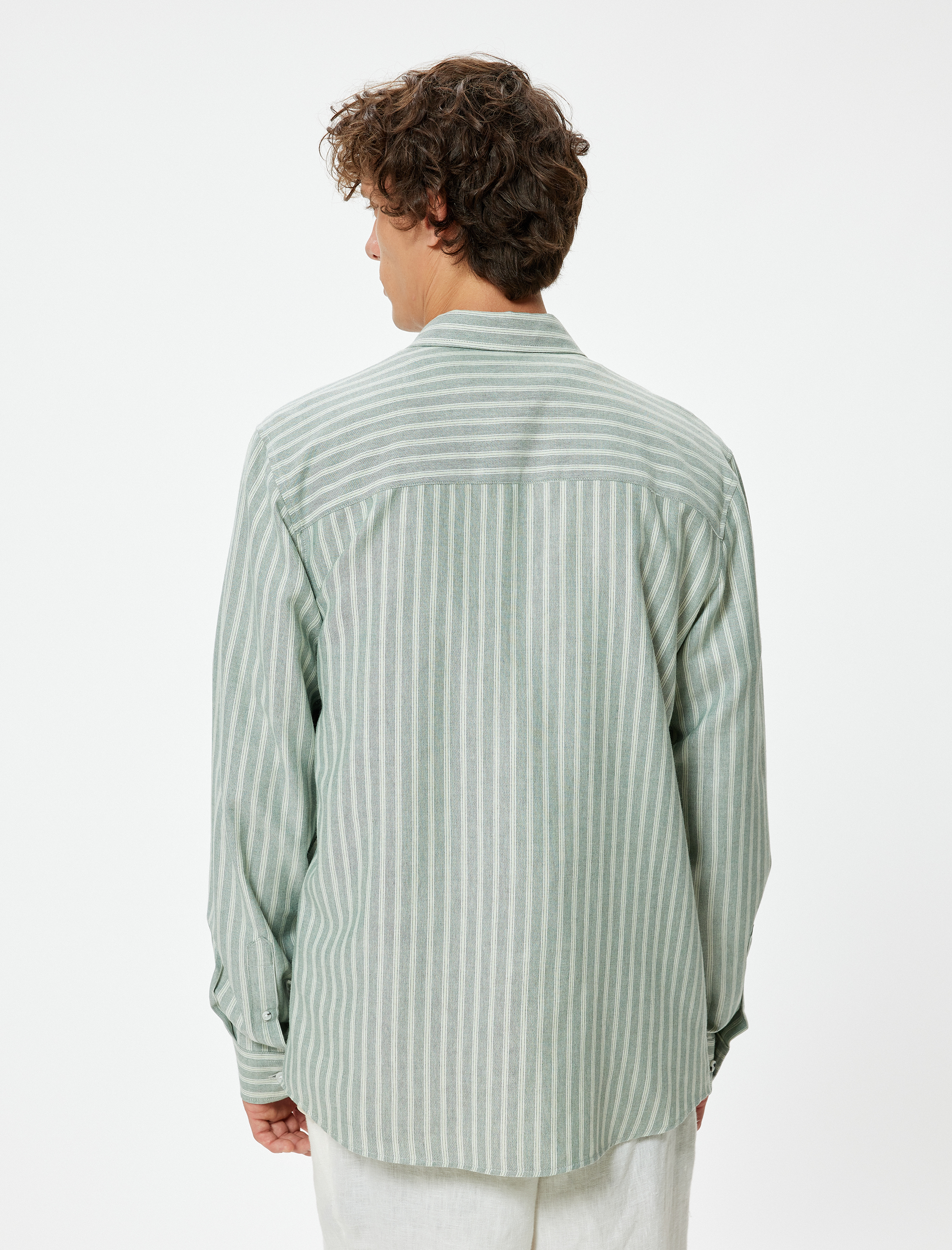   Regular Fit Gömlek Uzun Kollu Düğmeli Yaka Detaylı Pamuk Karışımlı