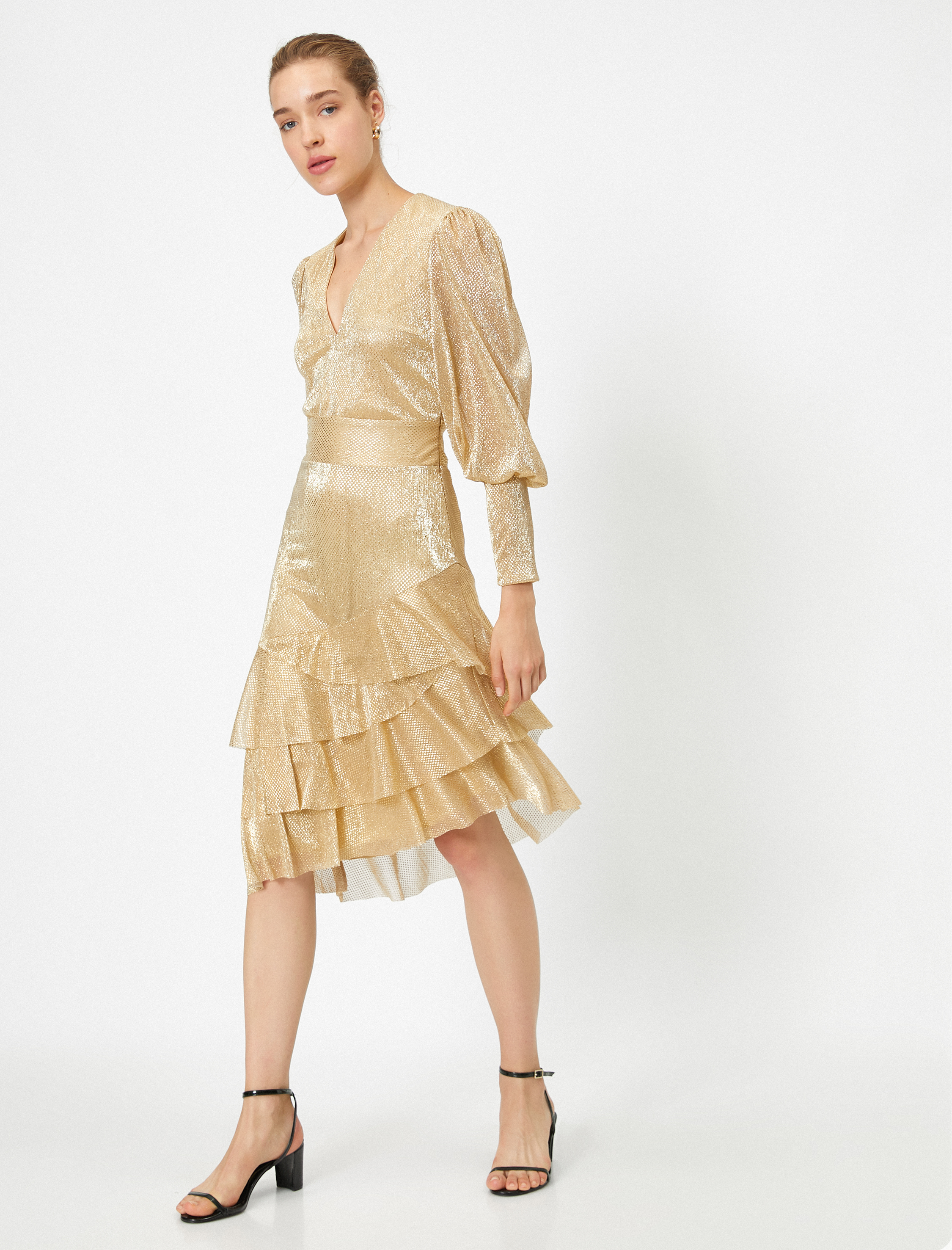   Asimetrik Uzun Kollu Parlak Abiye Elbise