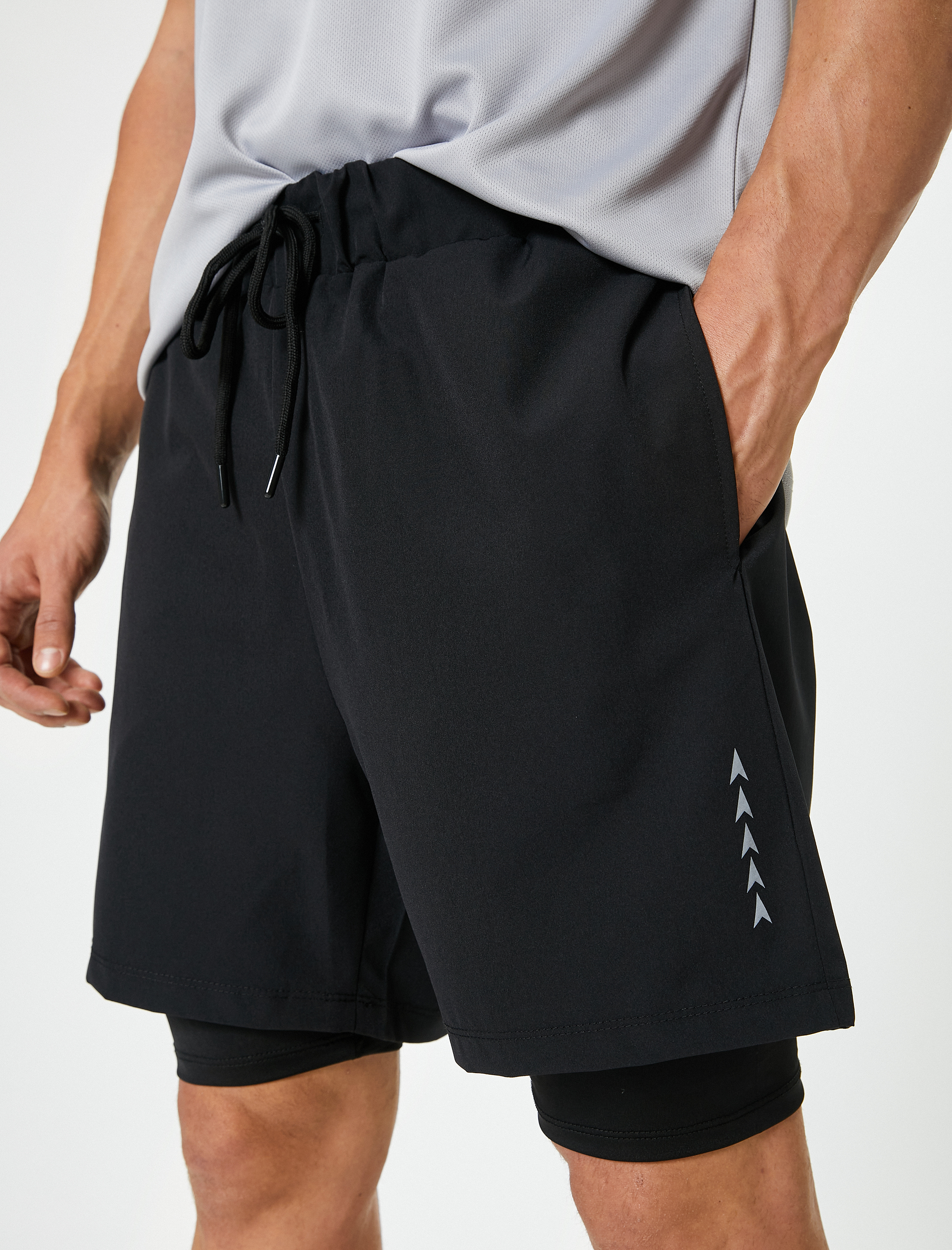   Kısa Spor Şort Beli Bağcıklı Cepli