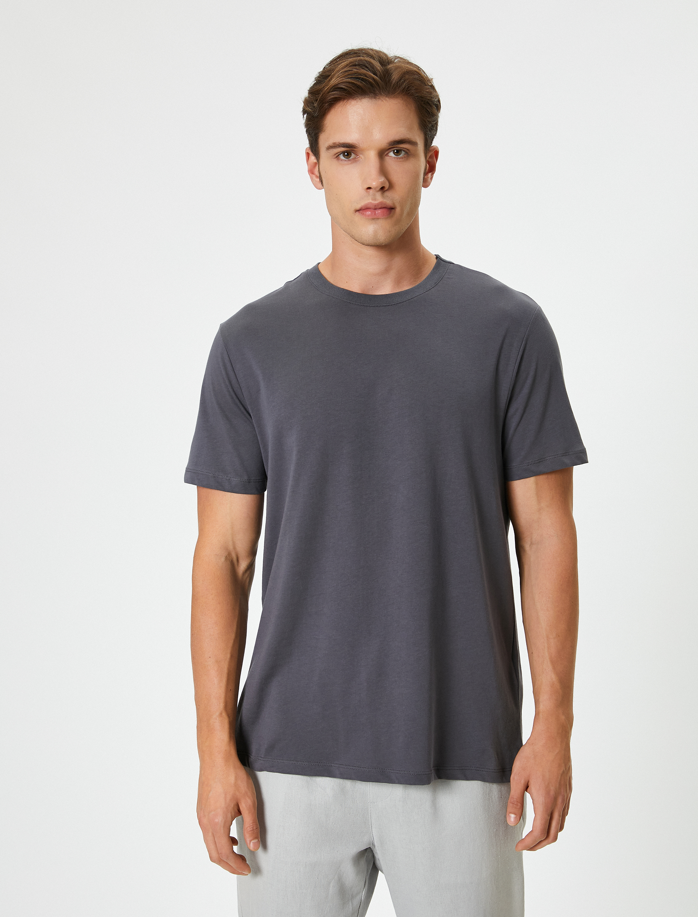   Basic Tişört Kısa Kollu Bisiklet Yaka Regular Fit Pamuklu