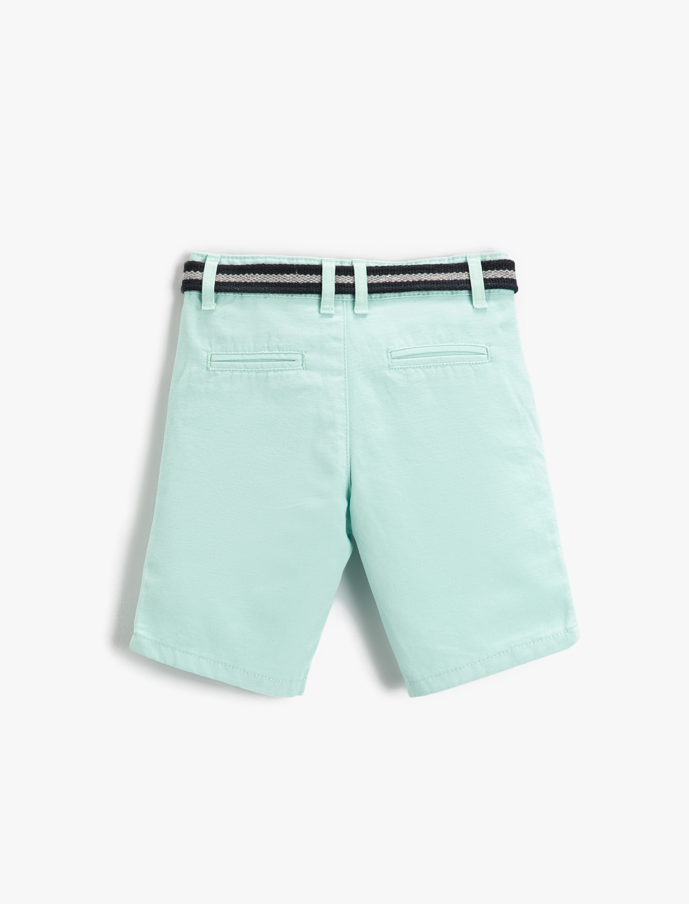  Erkek Çocuk Slim Kemerli Şort Cepli Beli Lastik Detaylı Diz Üstü Pamuklu