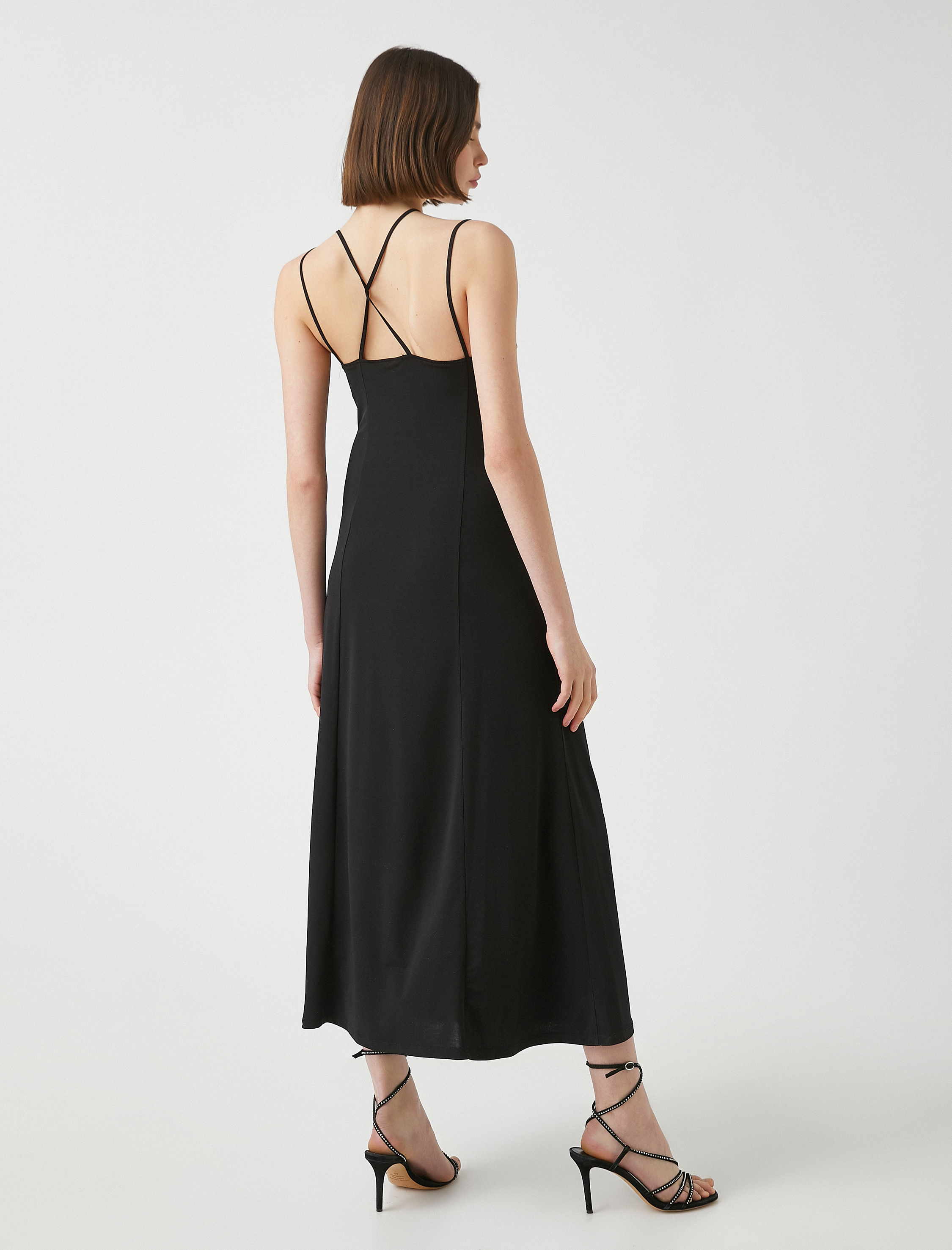   Yırtmaçlı Midi Elbise