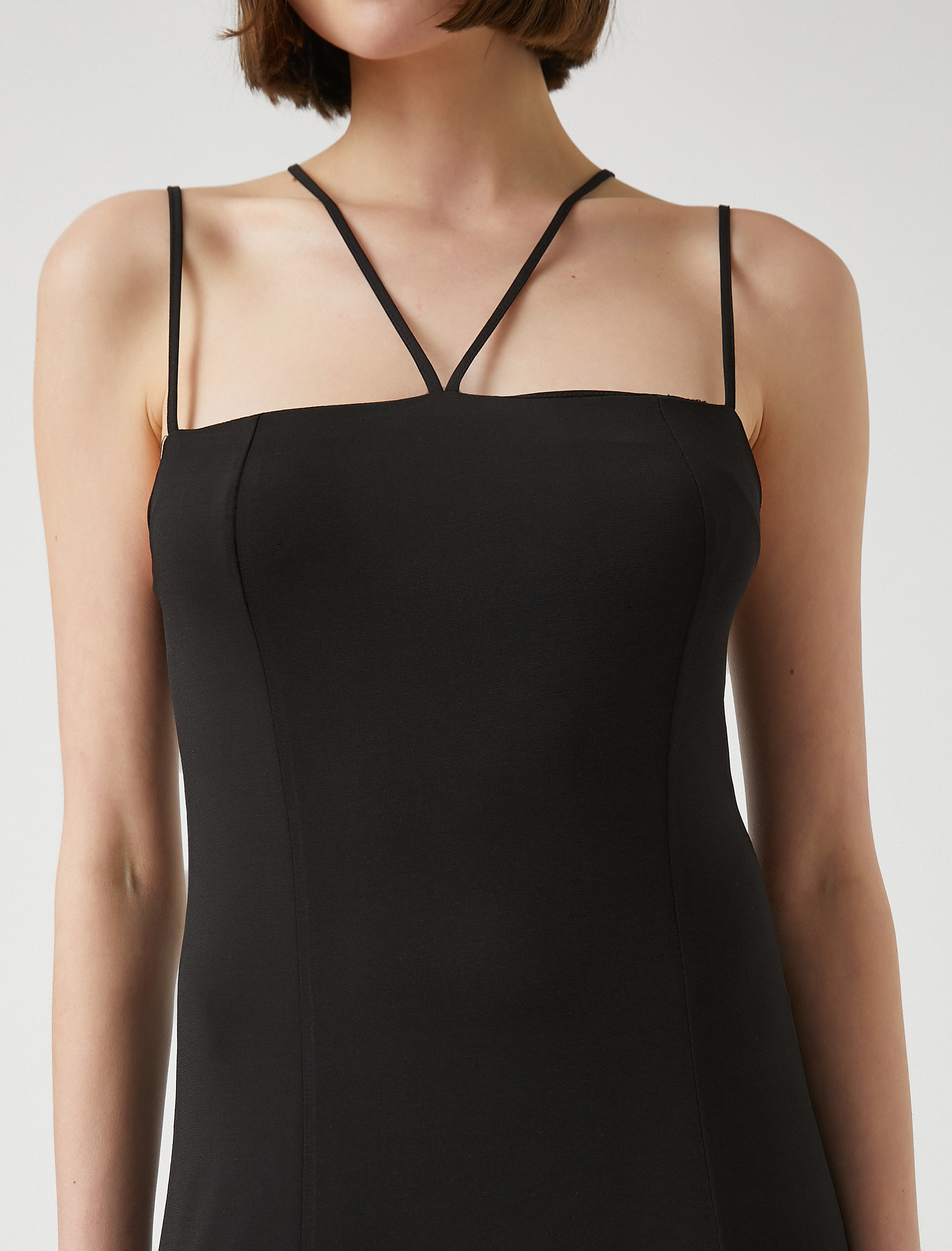   Yırtmaçlı Midi Elbise