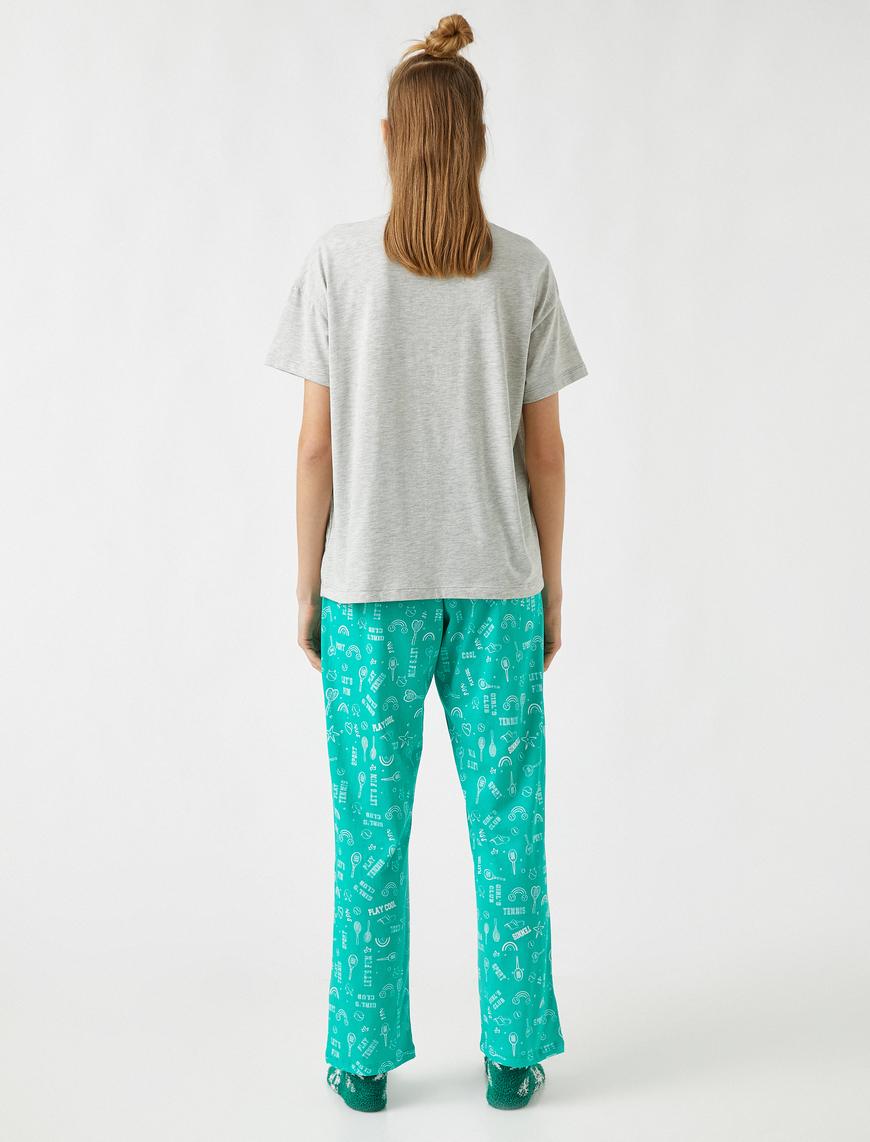   Desenli Kısa Kollu Pijama Takımı