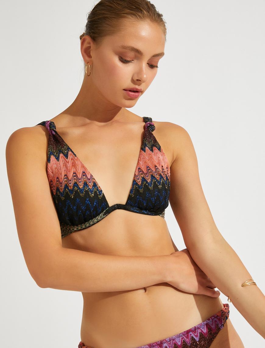   Desenli Bikini Üstü