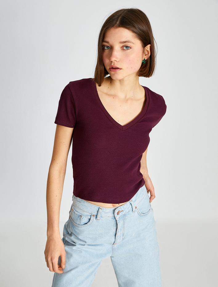  Kısa Kollu Basic Tişört