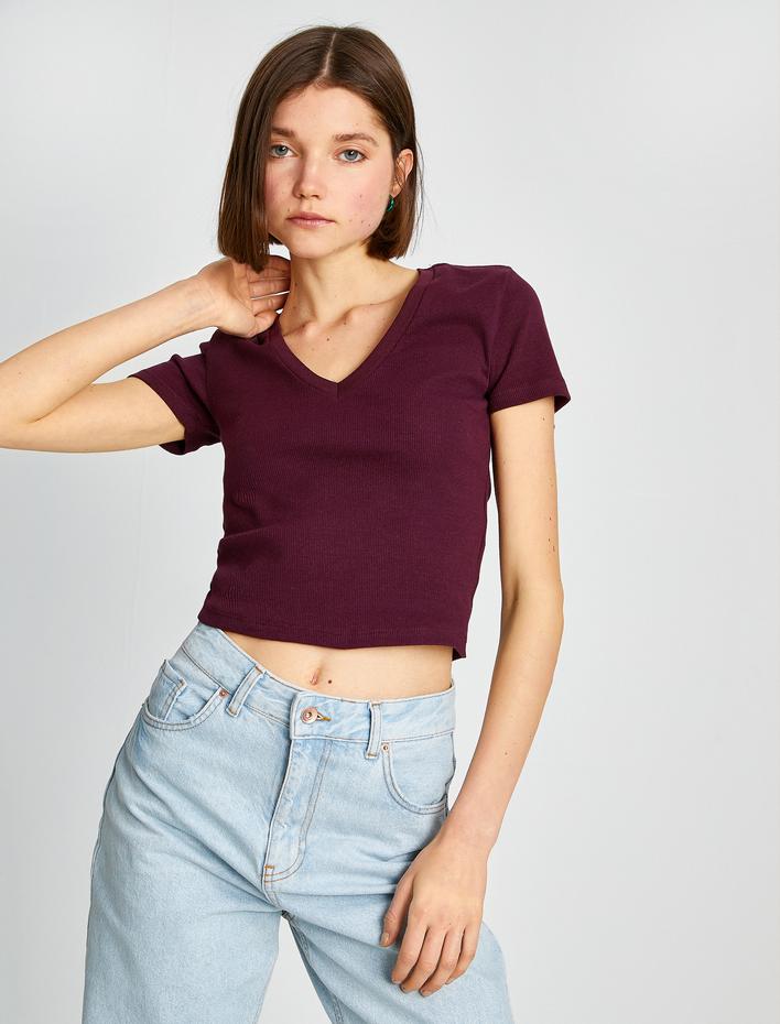  Kısa Kollu Basic Tişört