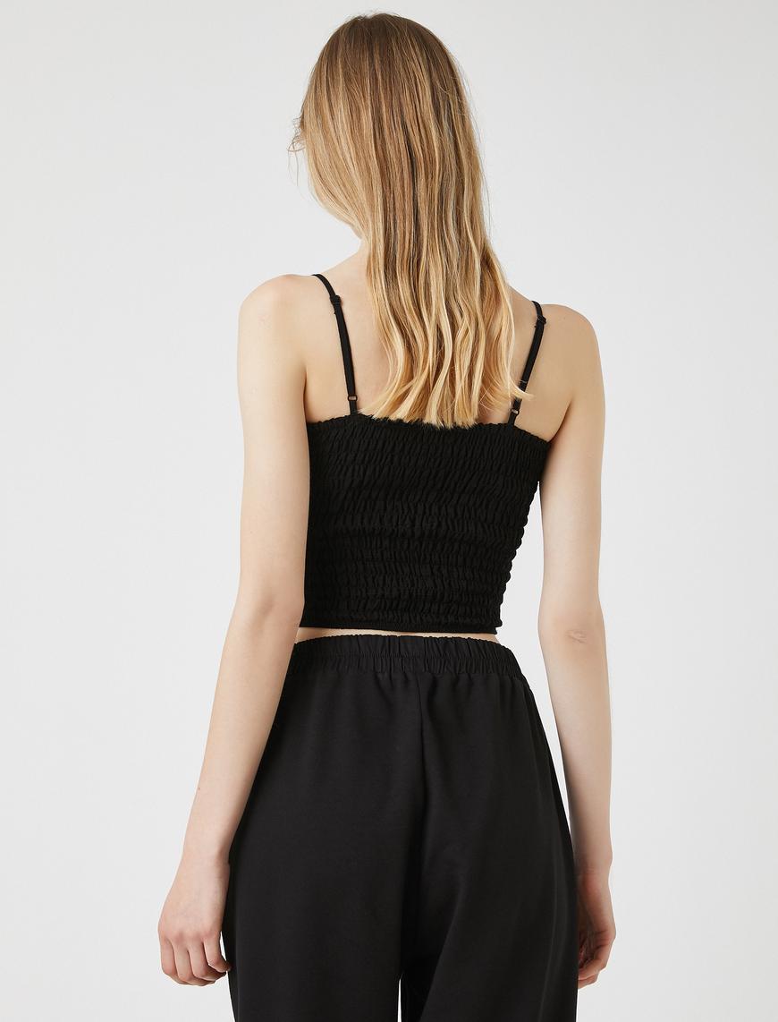   Straplez Crop