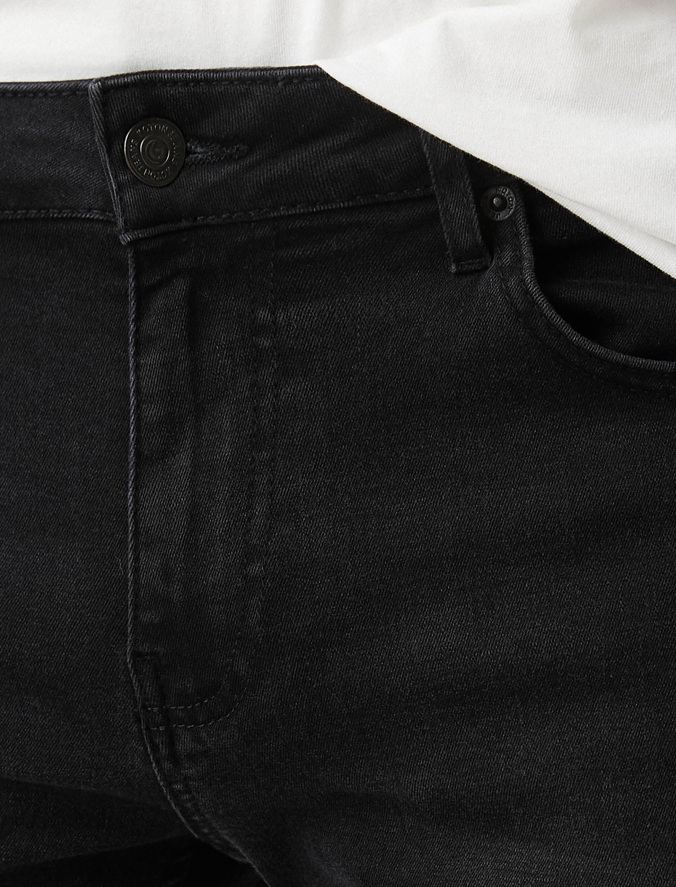   Katlı Paça Kot Şort